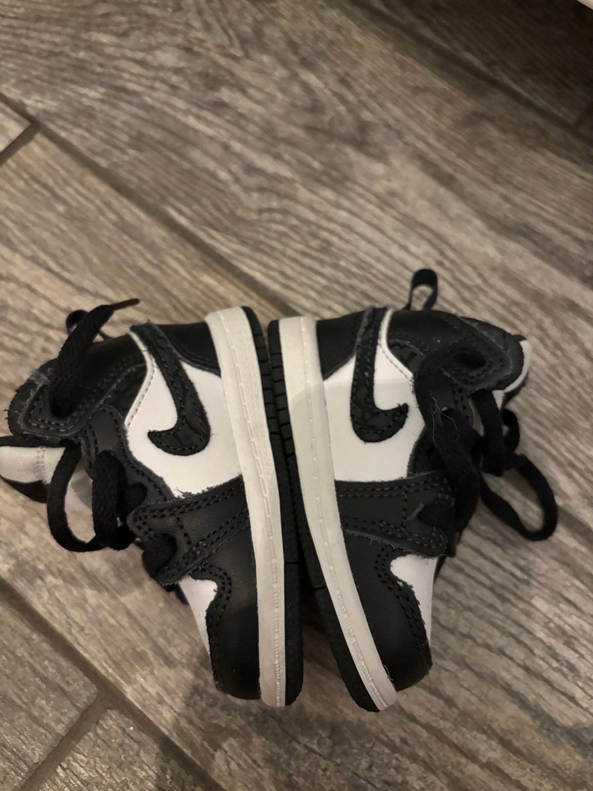 Baby walker Retro Jordan 1s