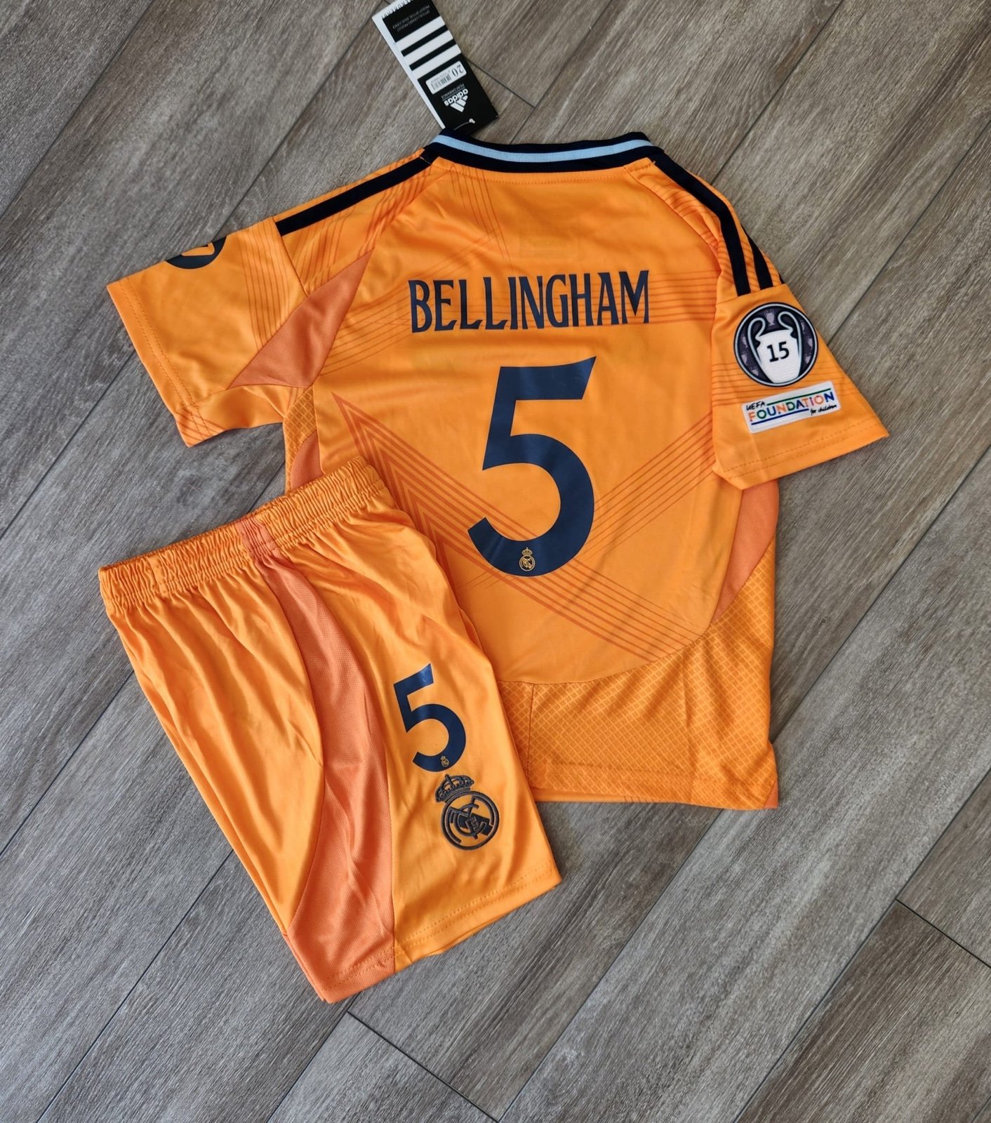 Real Madrid away set for kids 2024