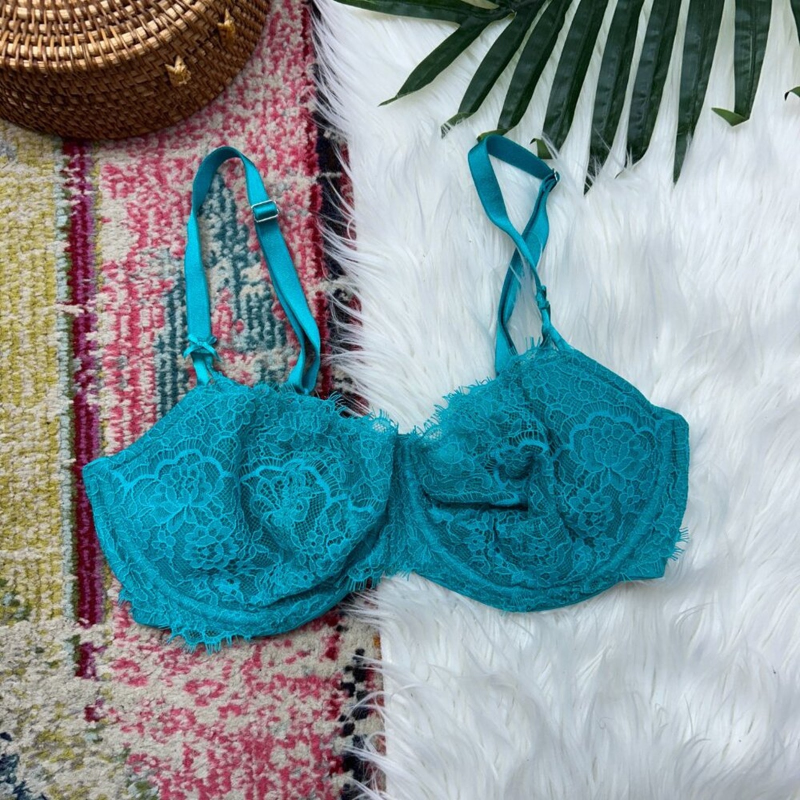 Victoria's Secret Blue Lace Sexy Dream Angels Push Up Without Padding Bra 36D