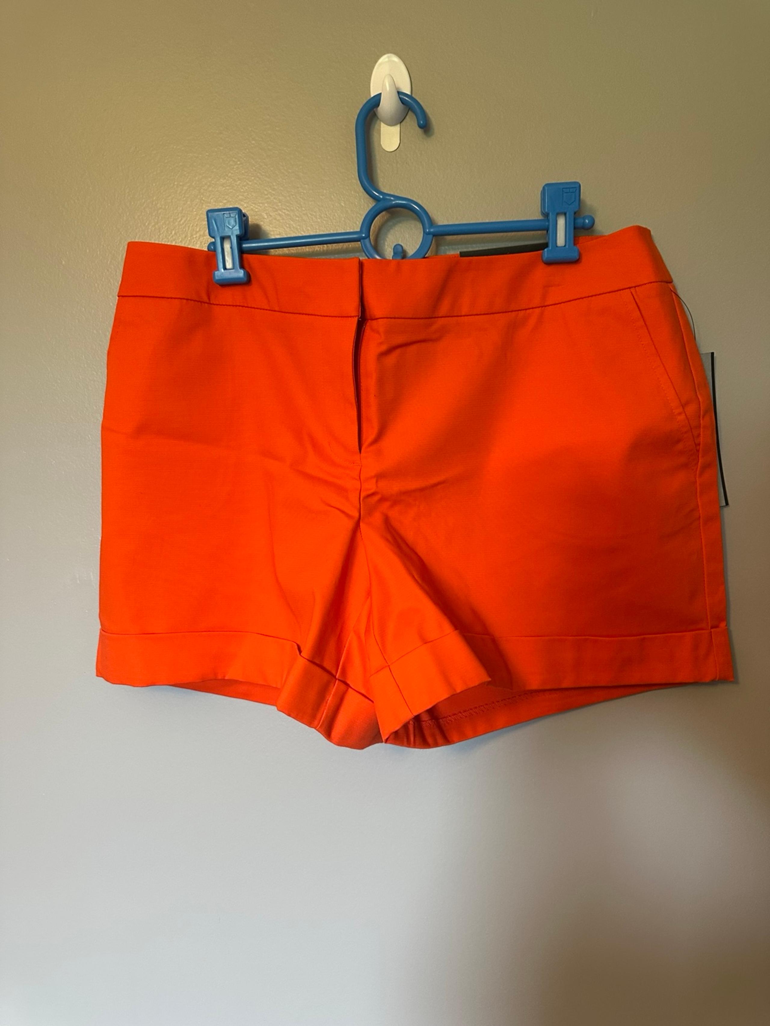 Apt 9 women’s shorts size 12 new with tags