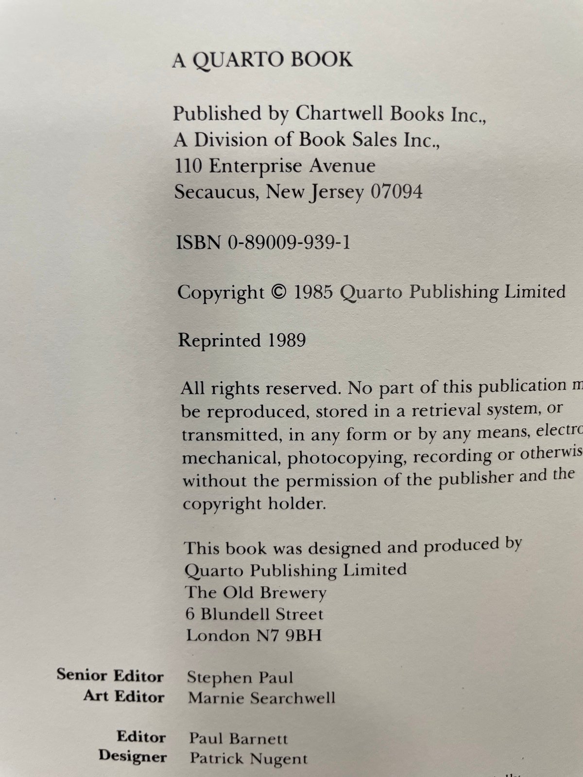 The Book of WINE by Norman Bezzant 1989 Hardcover