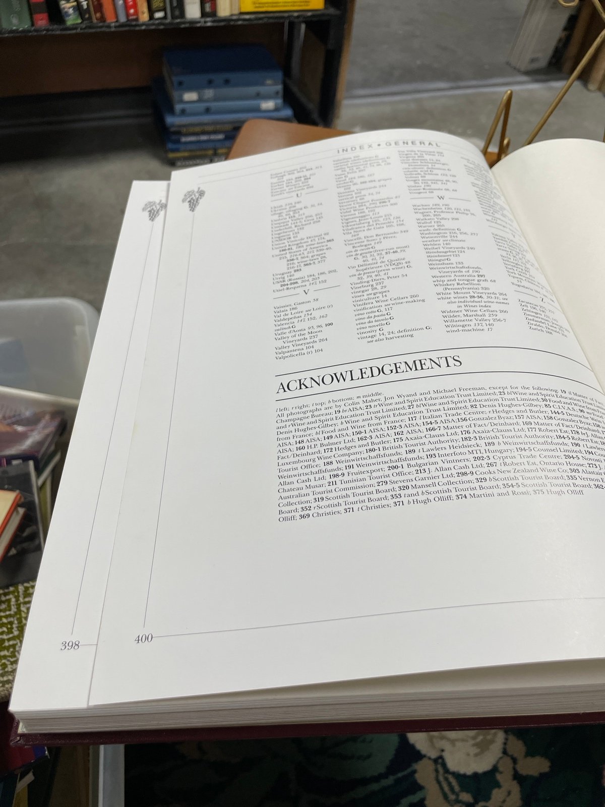 The Book of WINE by Norman Bezzant 1989 Hardcover