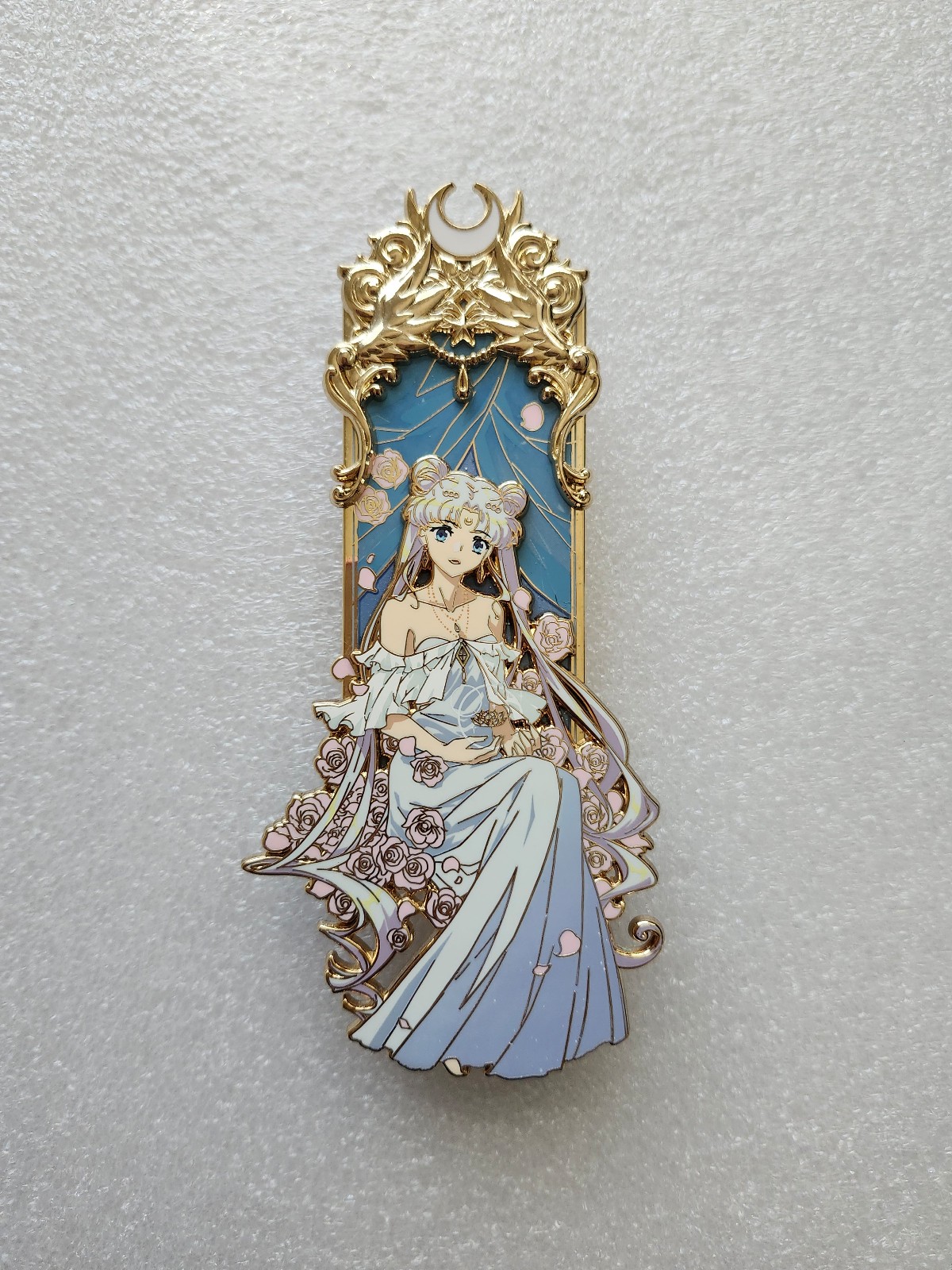 Sailor Moon Enamel Pin