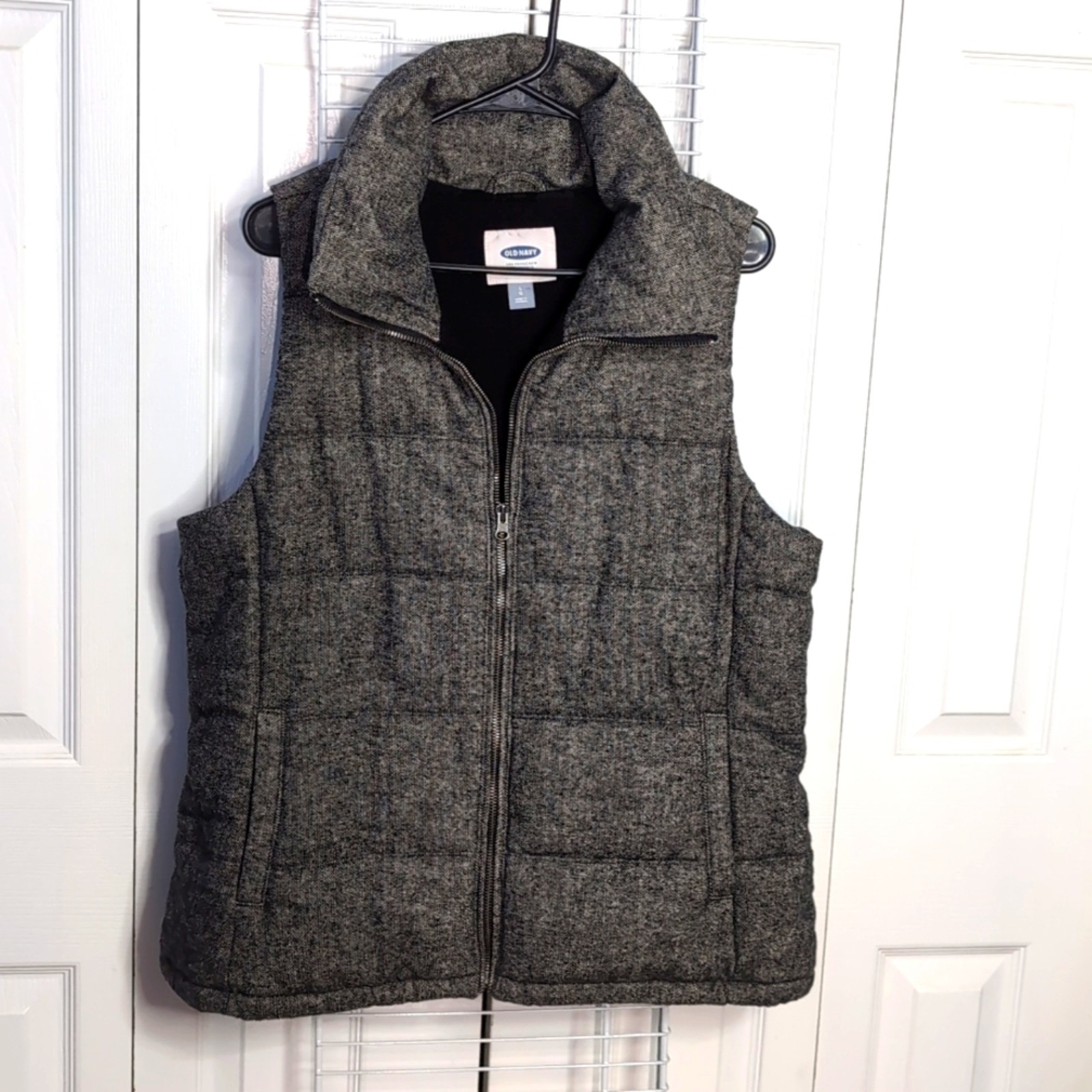 Old Navy Large Women's Gray Wool Blend Herringbone Zip Up Puffer Vest w/ Pockets