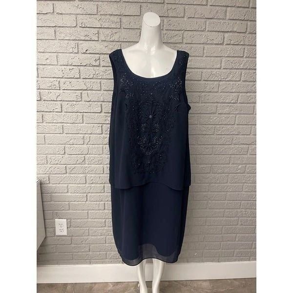 Studio 1 Navy Embroidered Beaded Front Layered Sleeveless Dress Size 22