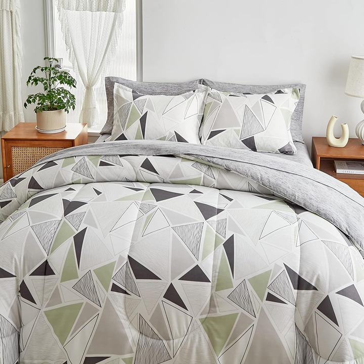 Bedding Queen 7 Pcs-YT2