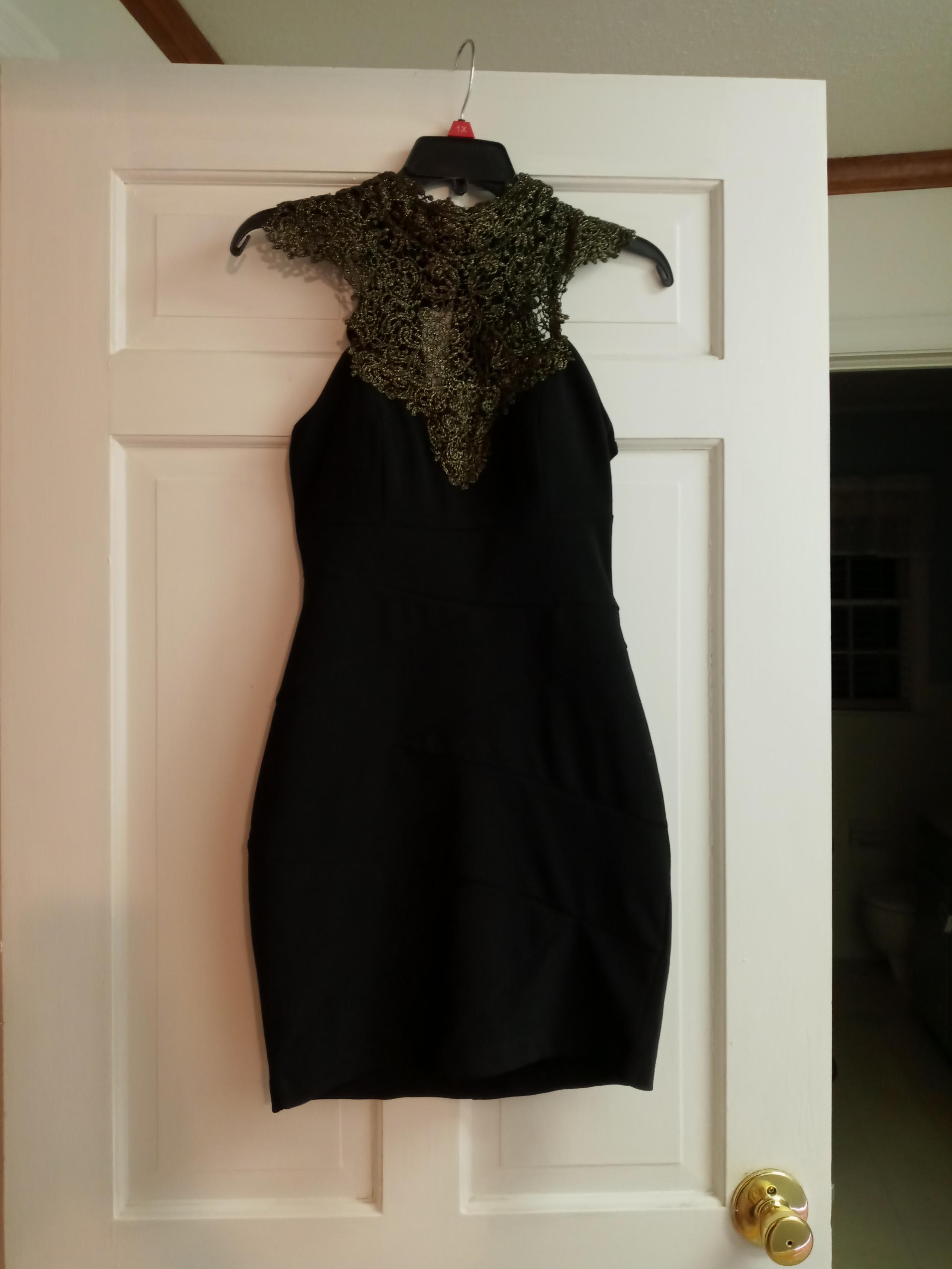 Prom/homecoming dress