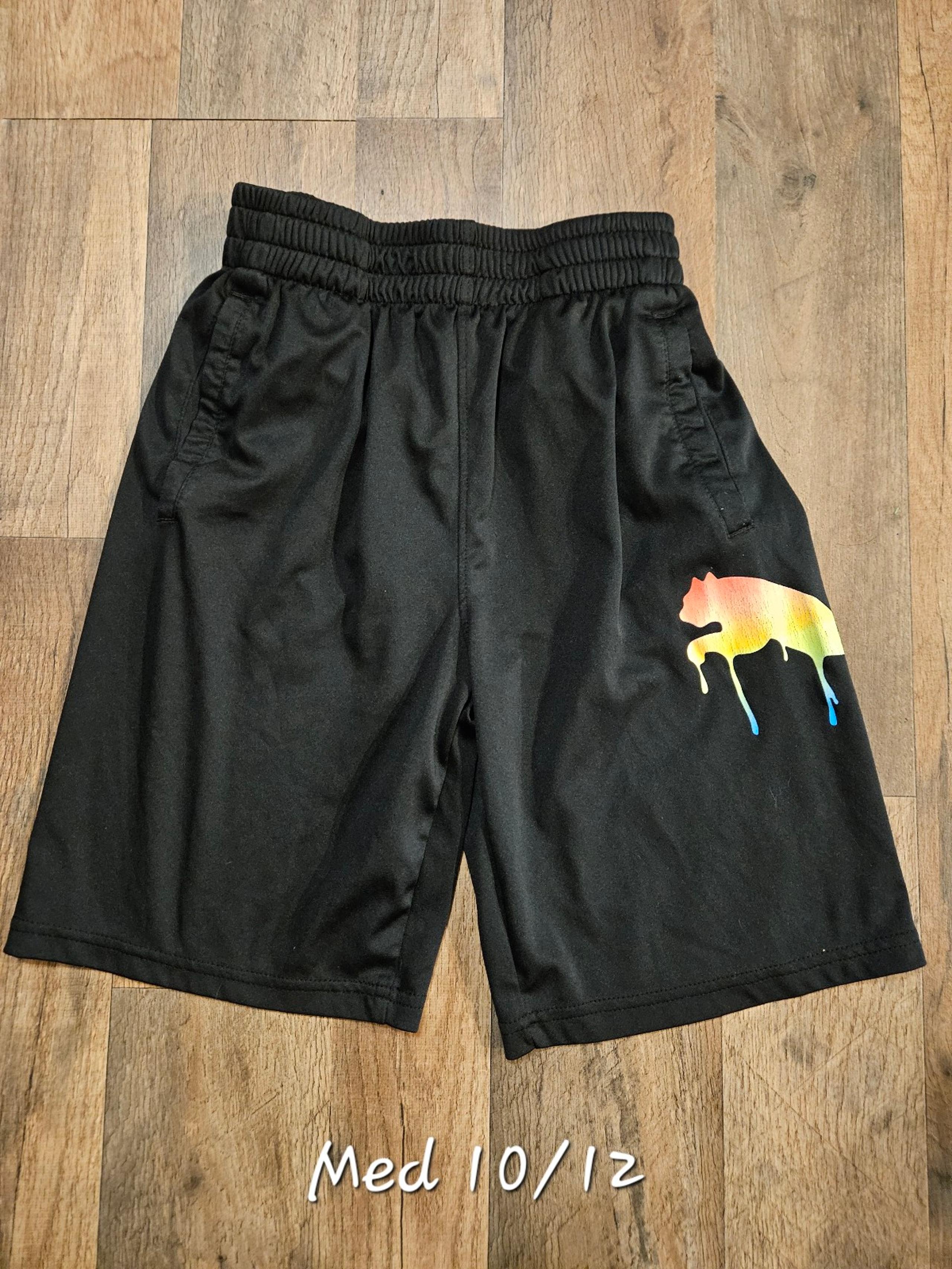 Boys puma shorts