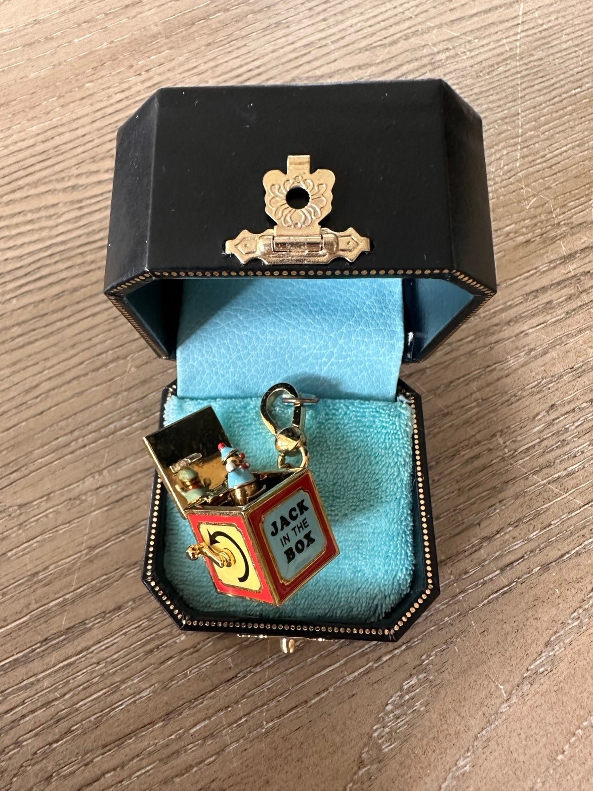 JUICY COUTURE JACK IN THE CHARM Bracelet Gold Vintage Rare HTF