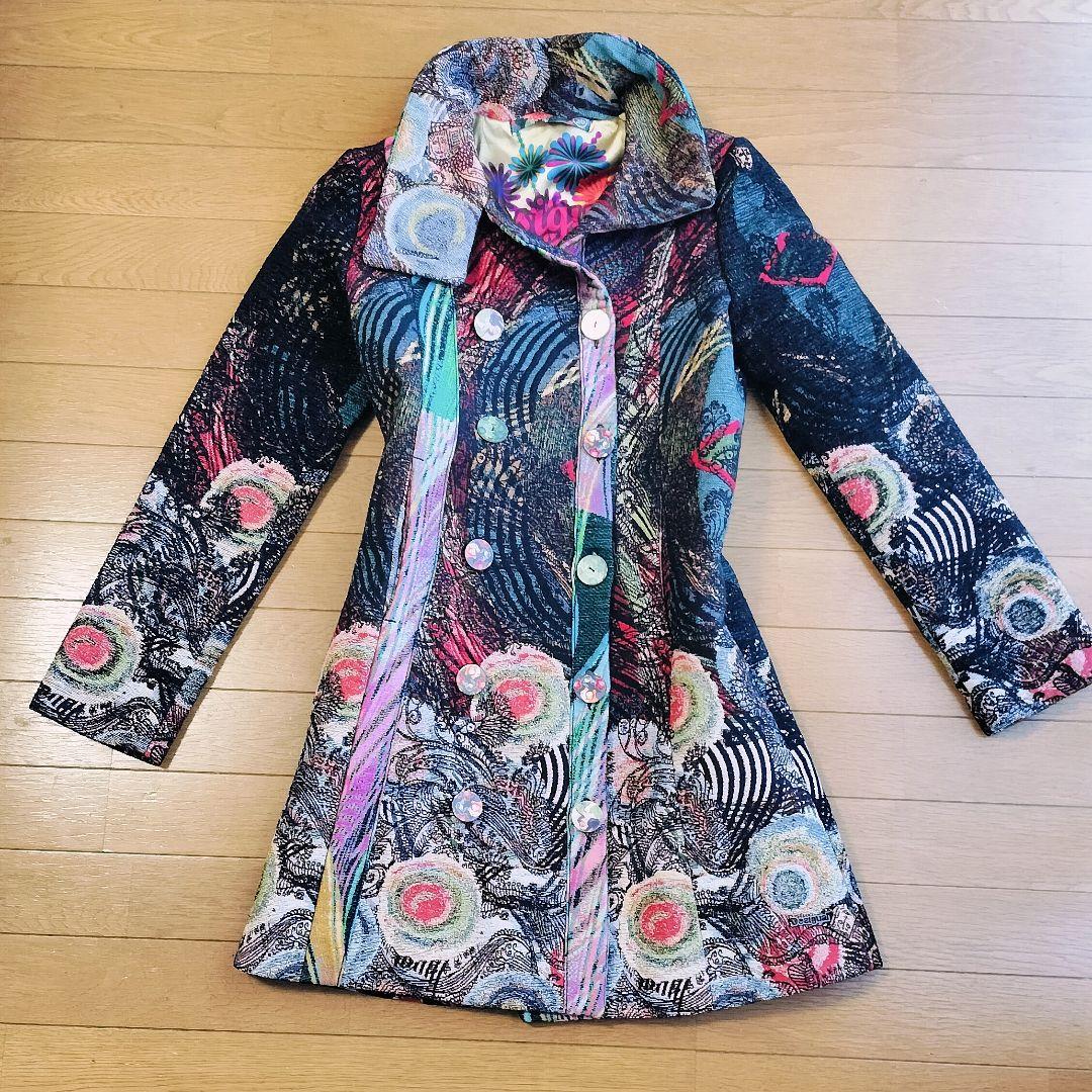 Desigual all-over embroidered long coat, size 36 (Japanese size S-M), thick material, repaired.