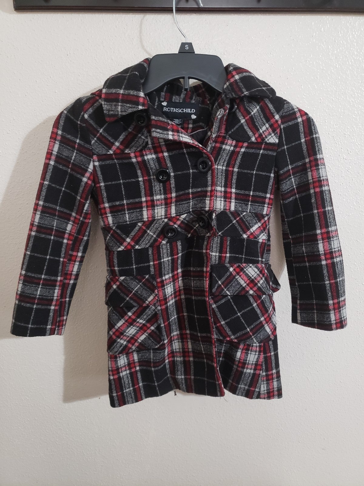(4/5) Plaid Black White and Red Girls winter Coat with hood