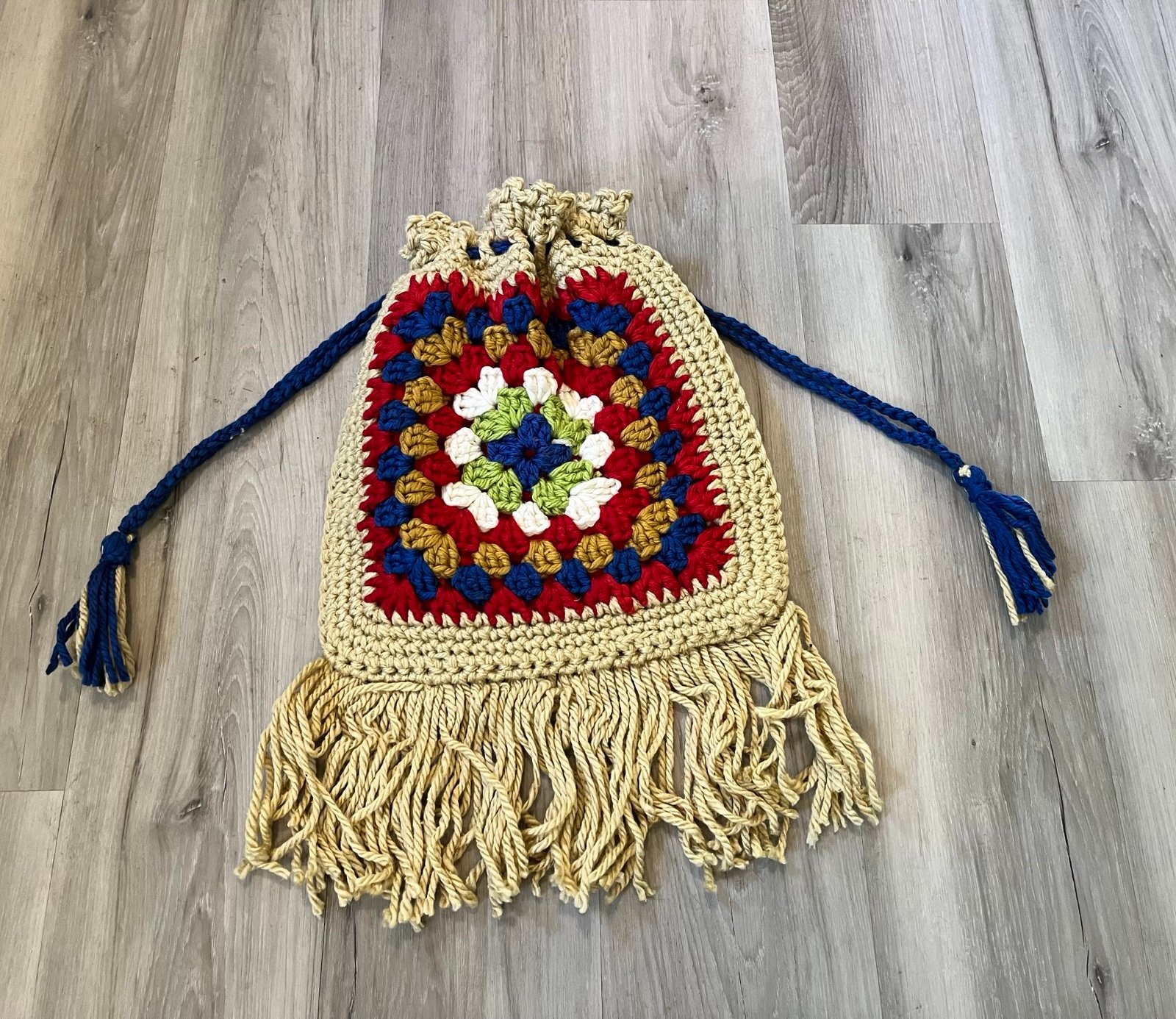 Vintage Handmade Crochet Drawstring Bag Purse Lined Tan Blue Red Macrame