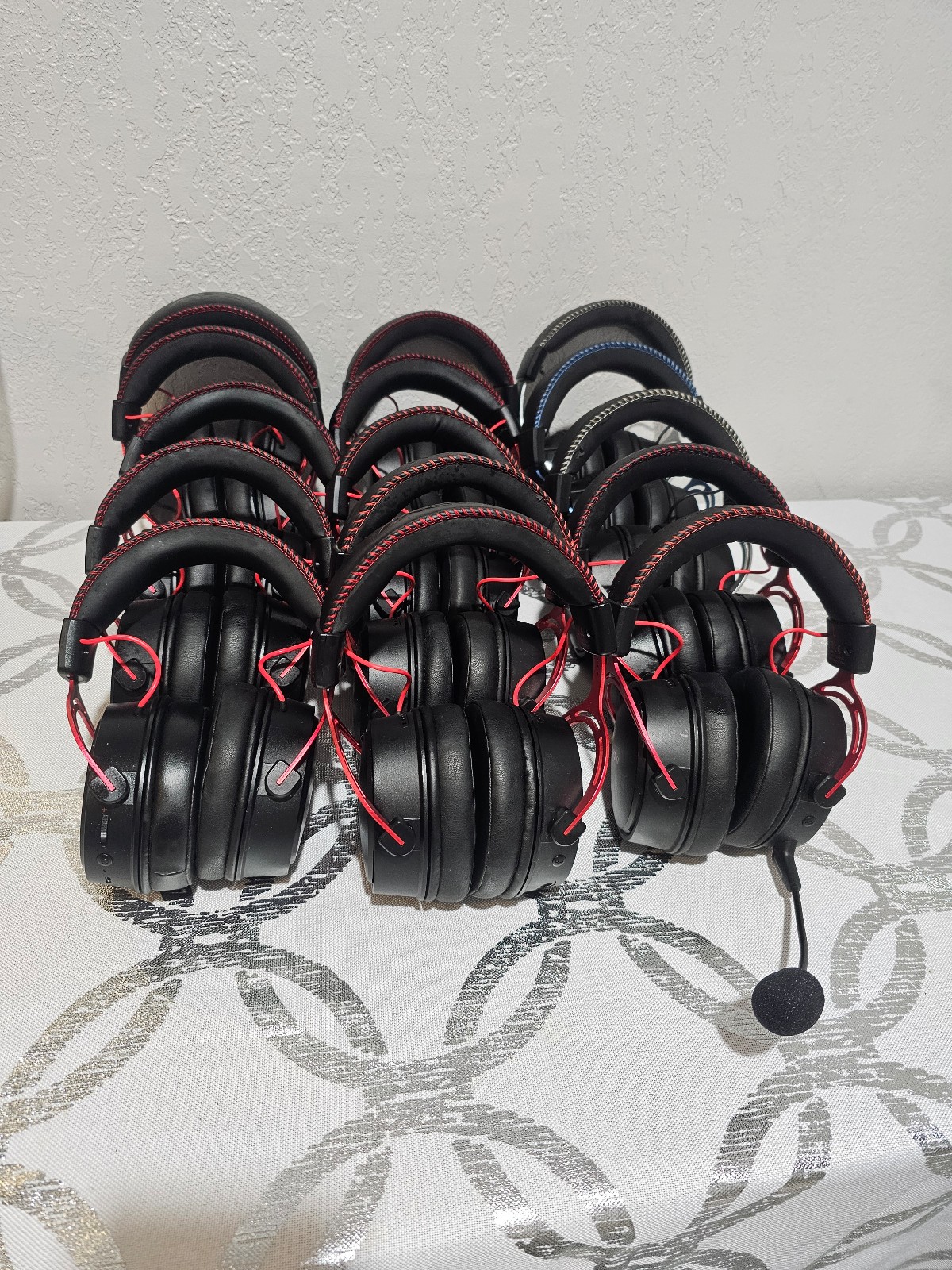 15 pairs of Mpow gaming bh415a headphones no mics