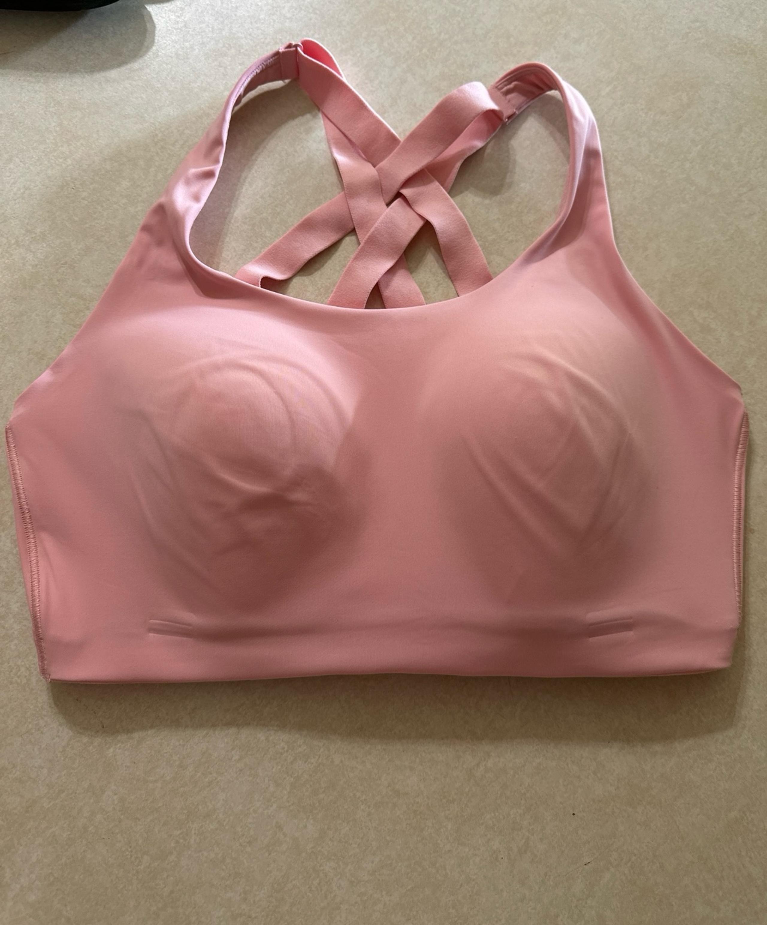 Lululemon High Support Energy sports Bra 38DD Pink