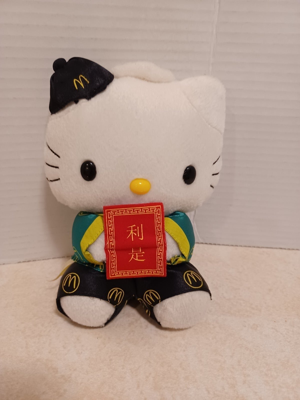 Mc Donalds Hello Kitty with Chinese Dress¡RARE!!