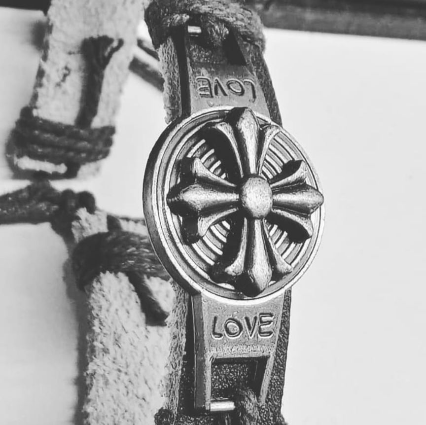 Love Bracelet by CIPOTUSOA Black Leather