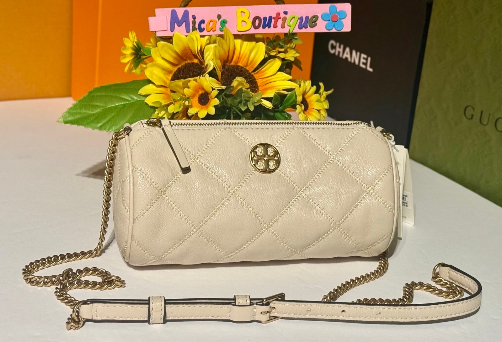 NWT! TORY BURCH Cream Quilted Crossbody Bag