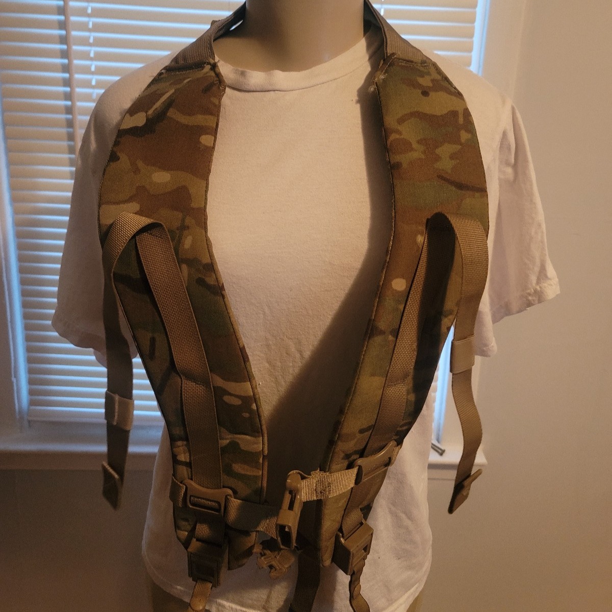 Authentic Army issued Molle II Medium Shoulder Strap