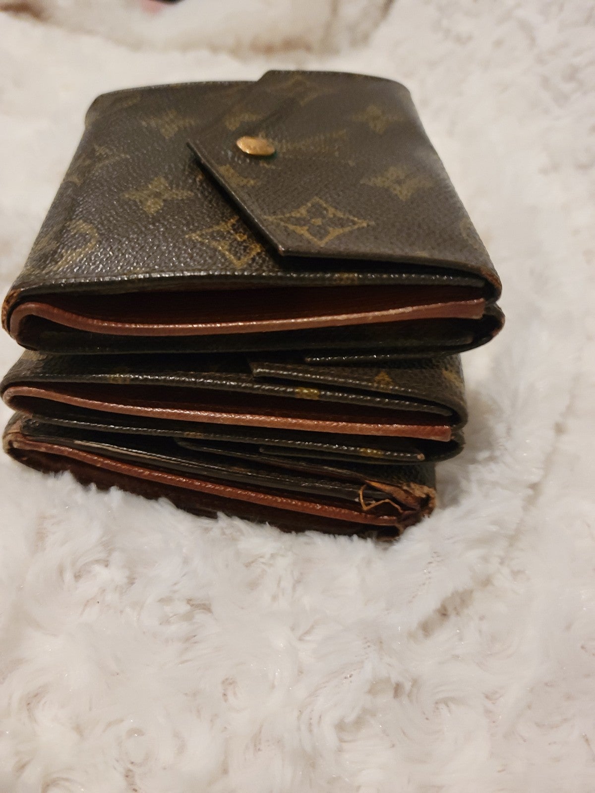 Set Of 3 Louis Vuitton Women's Wallet Monogram