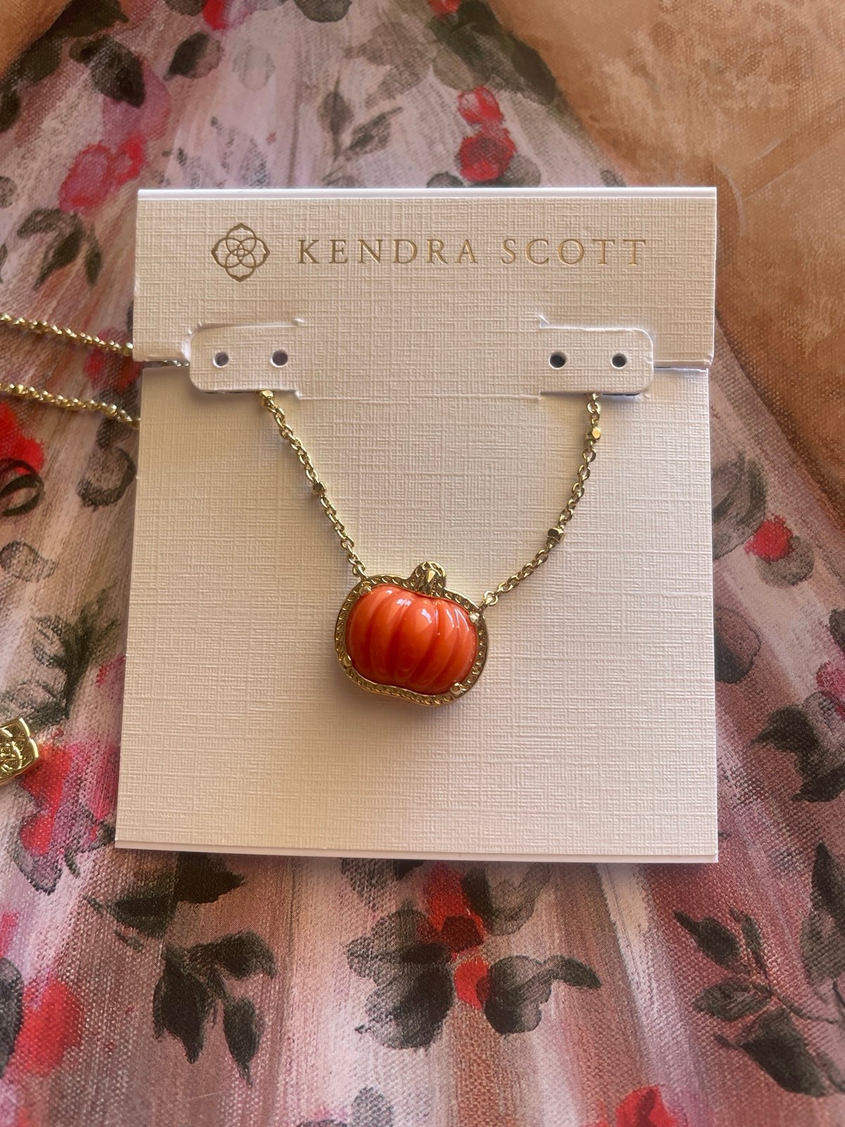 Kendra Scott Pumpkin necklace