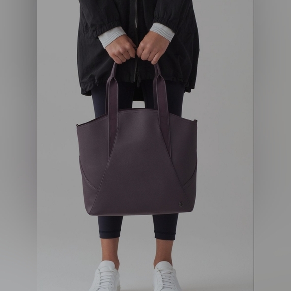 Lululemon All Day Tote (15L) Black