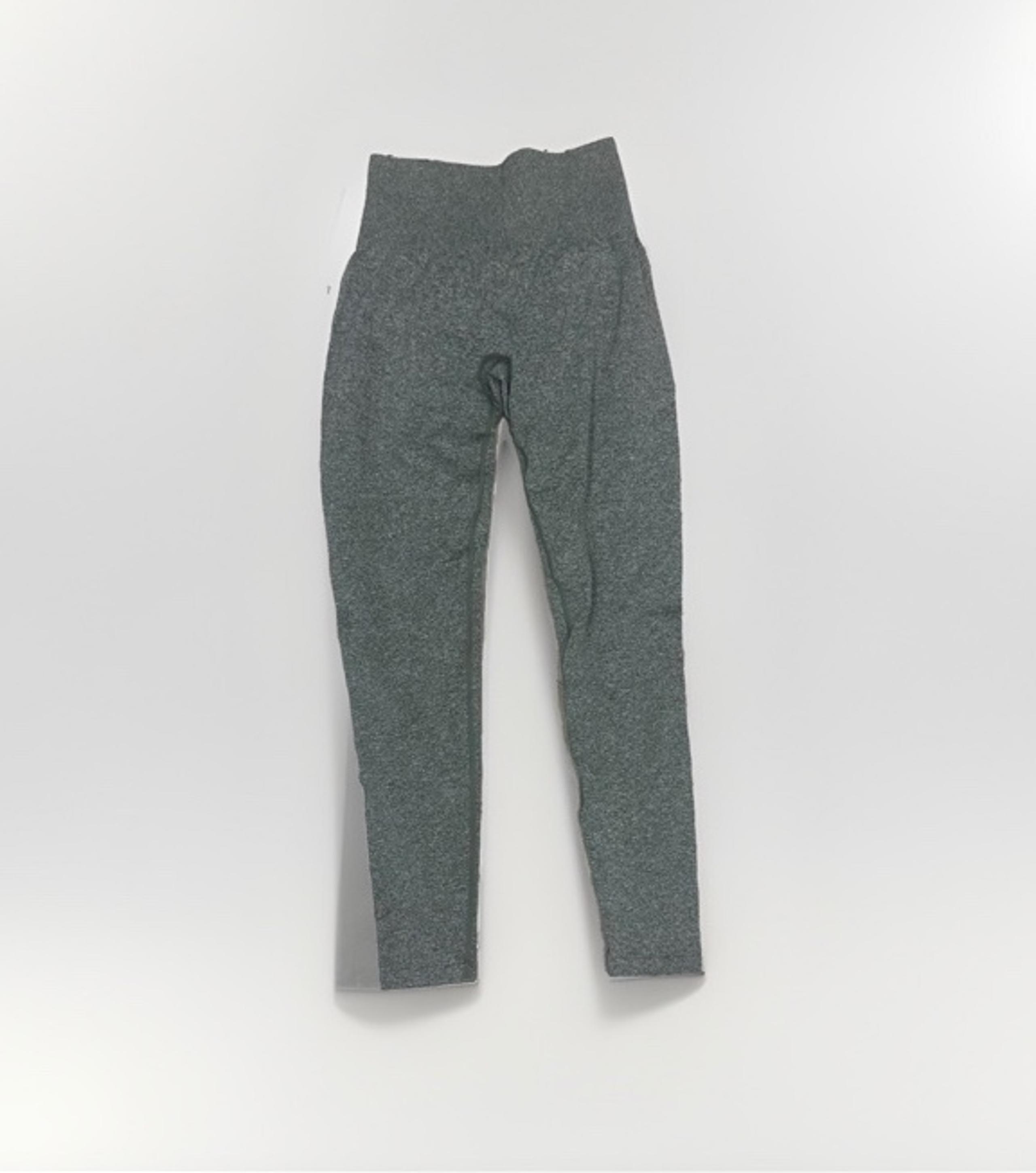Nvgtn butt scrunch leggings size small