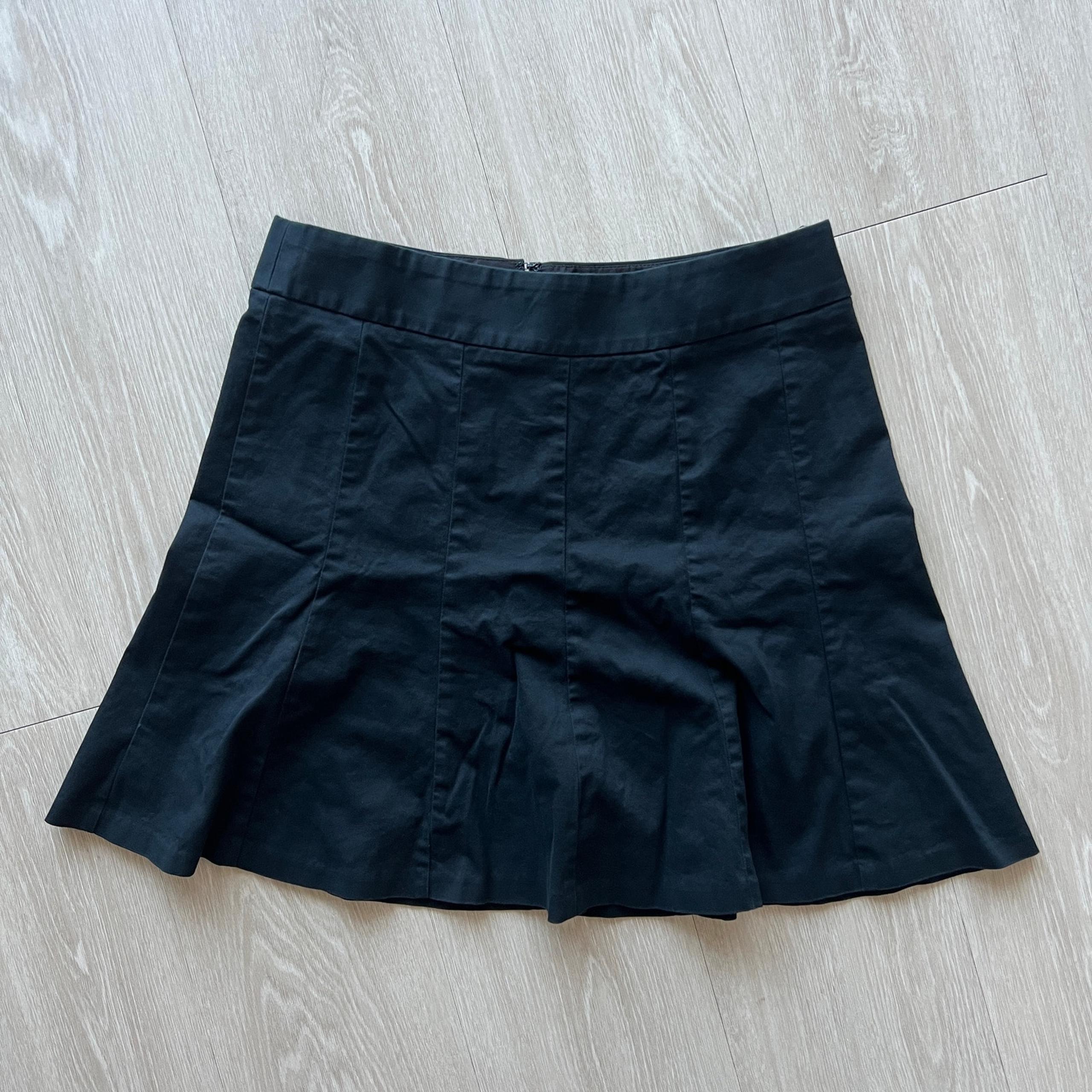 Banana Republic Skirt Size 6 Black A-Line