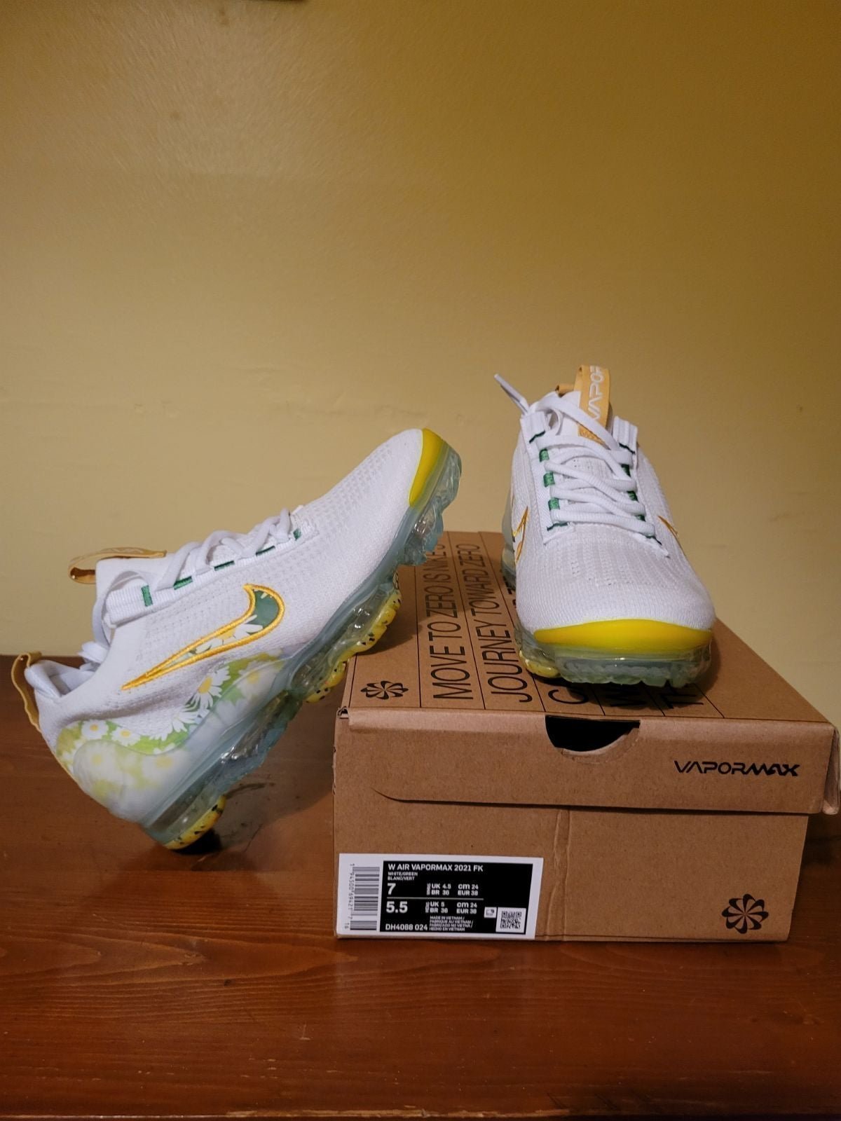Nike Vapormax Flyknit sz 6, 7,