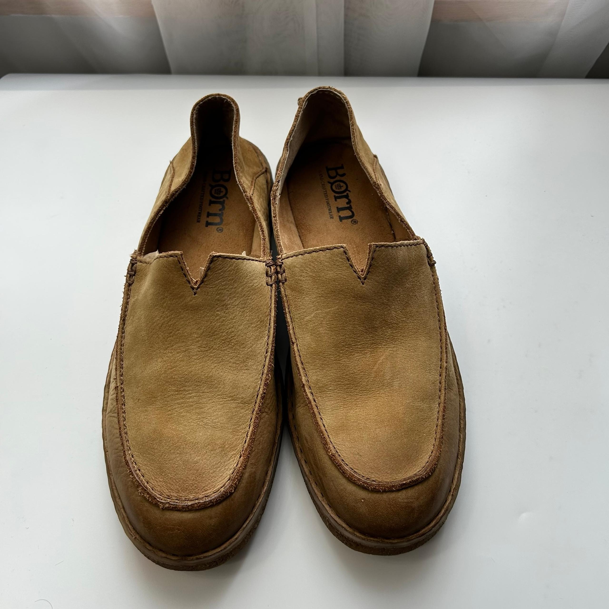 BORN Mens Size 9 Shoes Tan Leather Slip On Loafers Comfy Fall