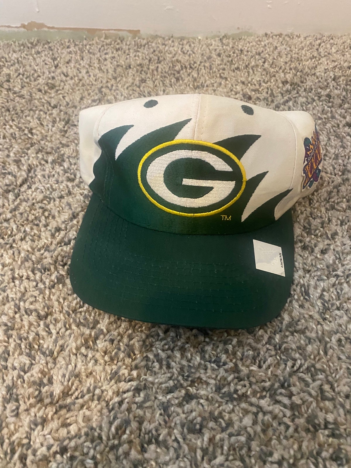 Vintage Green Bay Shark Tooth Superbowl Snap Back