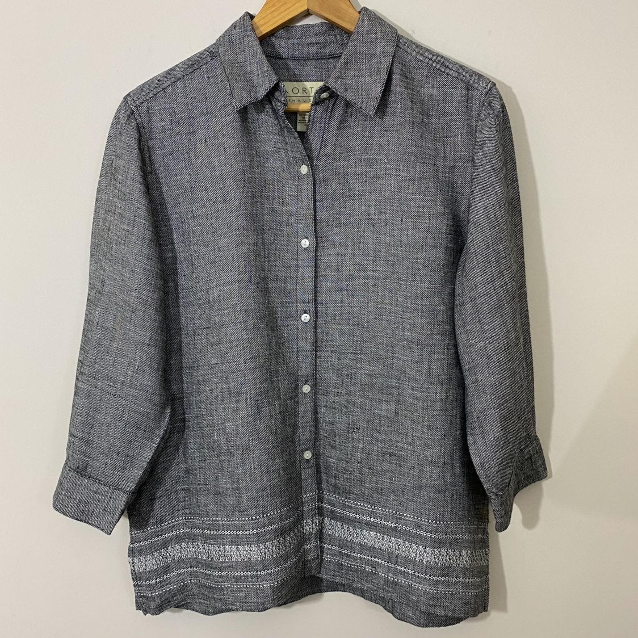 Norton McNaughton Women’s Button Down Linen Gray Top. Size Small.