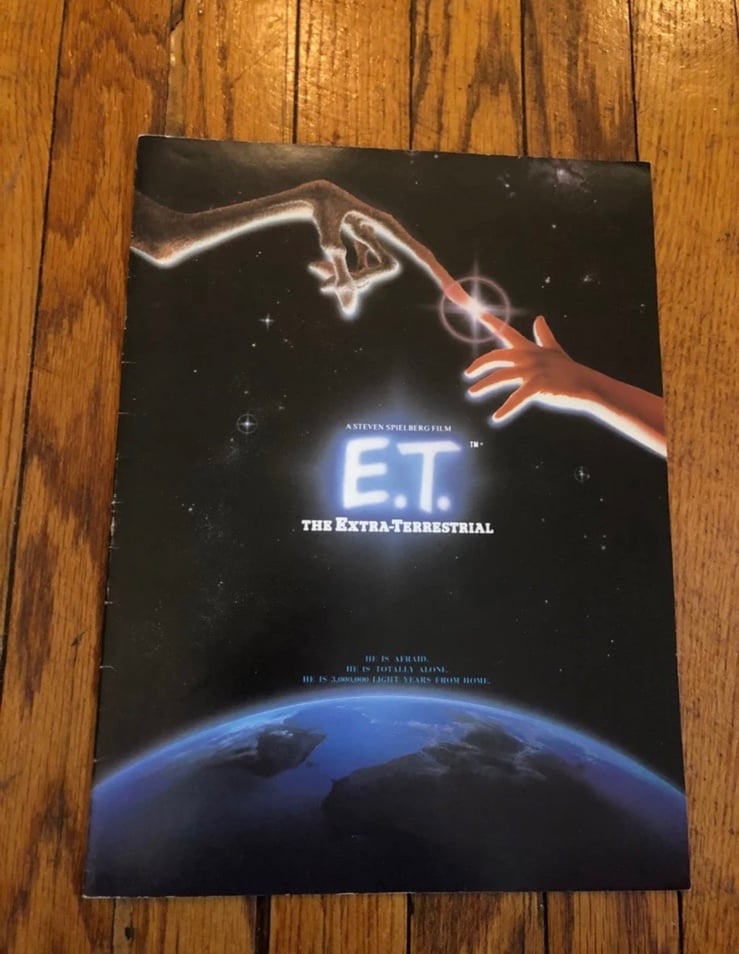 E.T. The Extra Terrestrial Movie Special Magazine 1982 Universal Studios 24-Page
