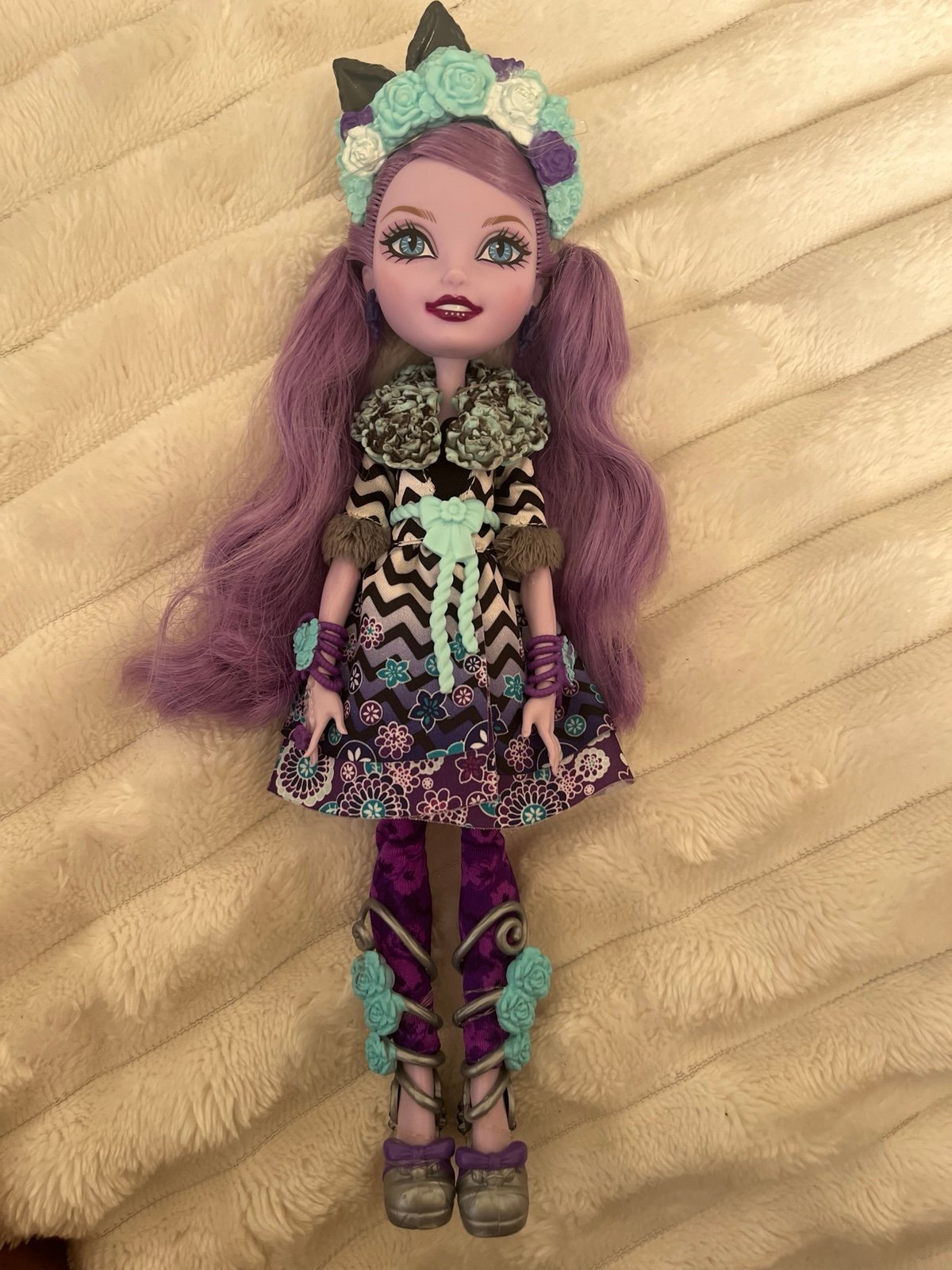 Ever after high kitty Cheshire spring unsprung