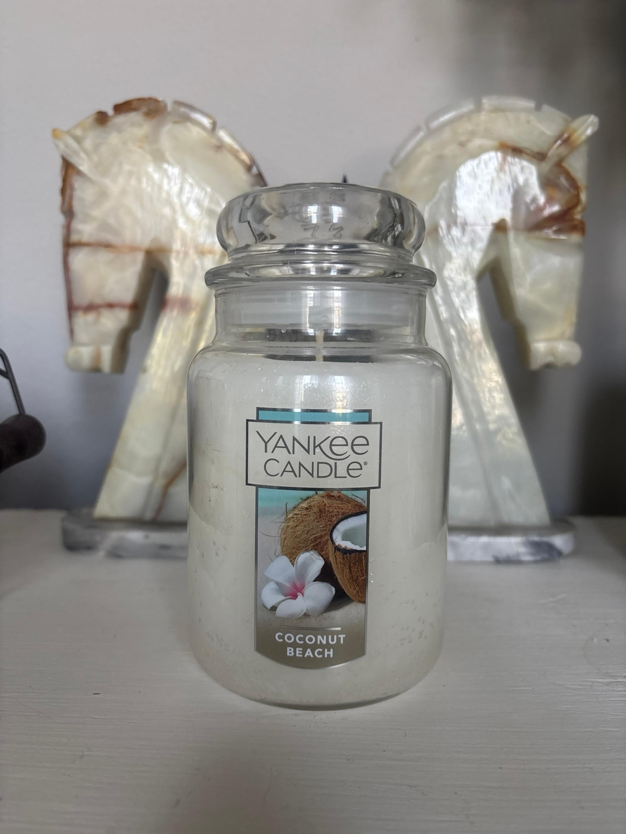 Yankee Candle Original Jar Coconut Beach 22oz