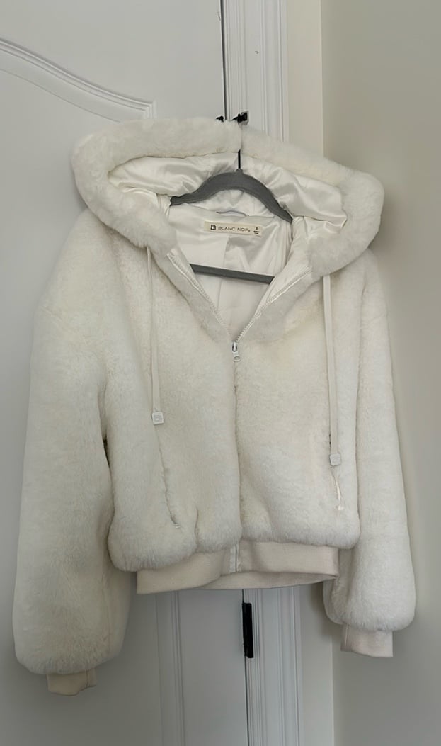 Blanc Noir White Faux Fur Hooded Jacket Size S