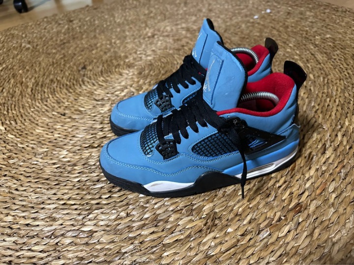 Nike Air Jordan 4 Retro Travis Scott Cactus Jacks, size 7