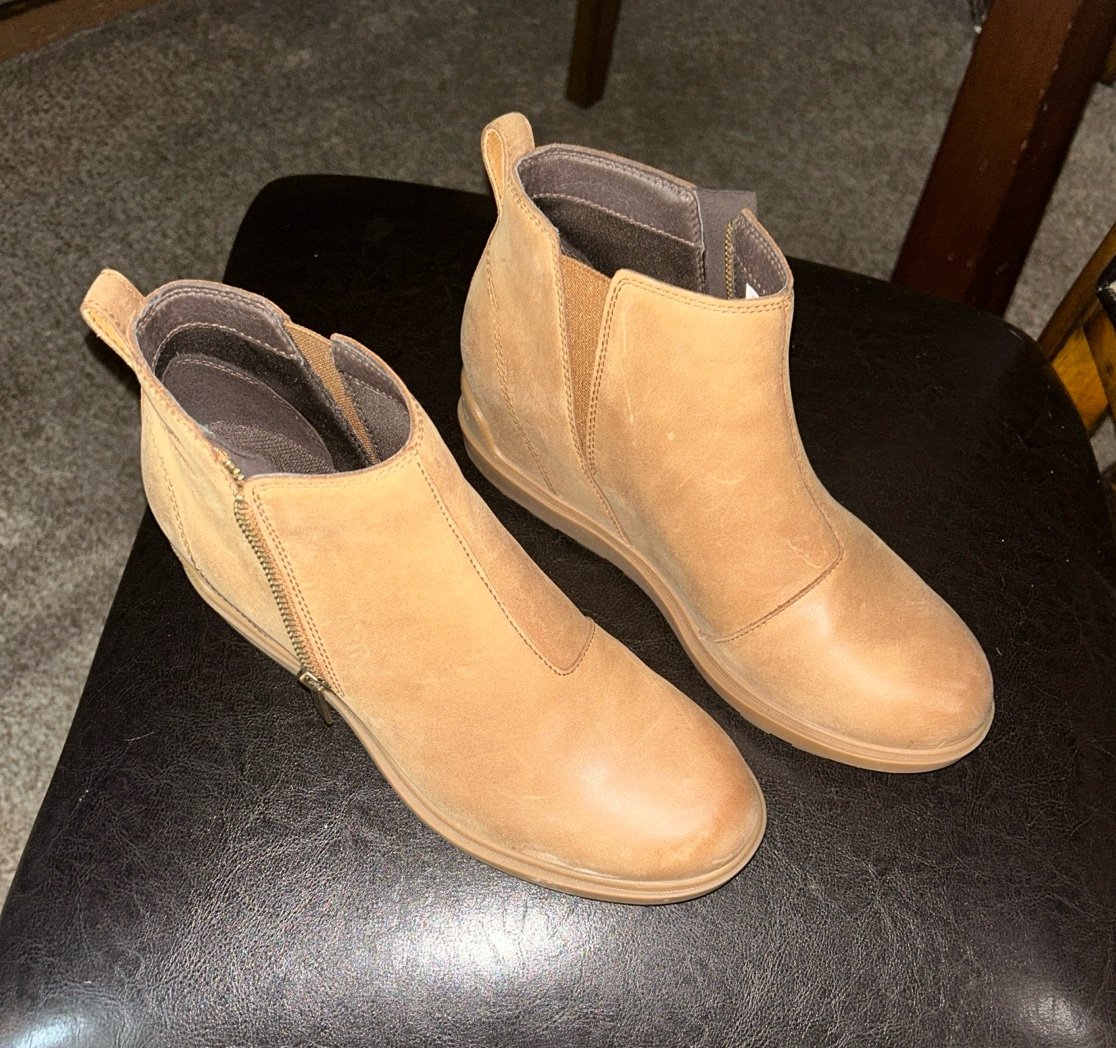 sorrel boots