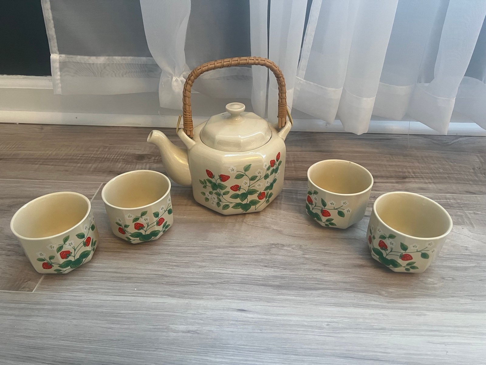 OMC strawberry tea pot and tea cups