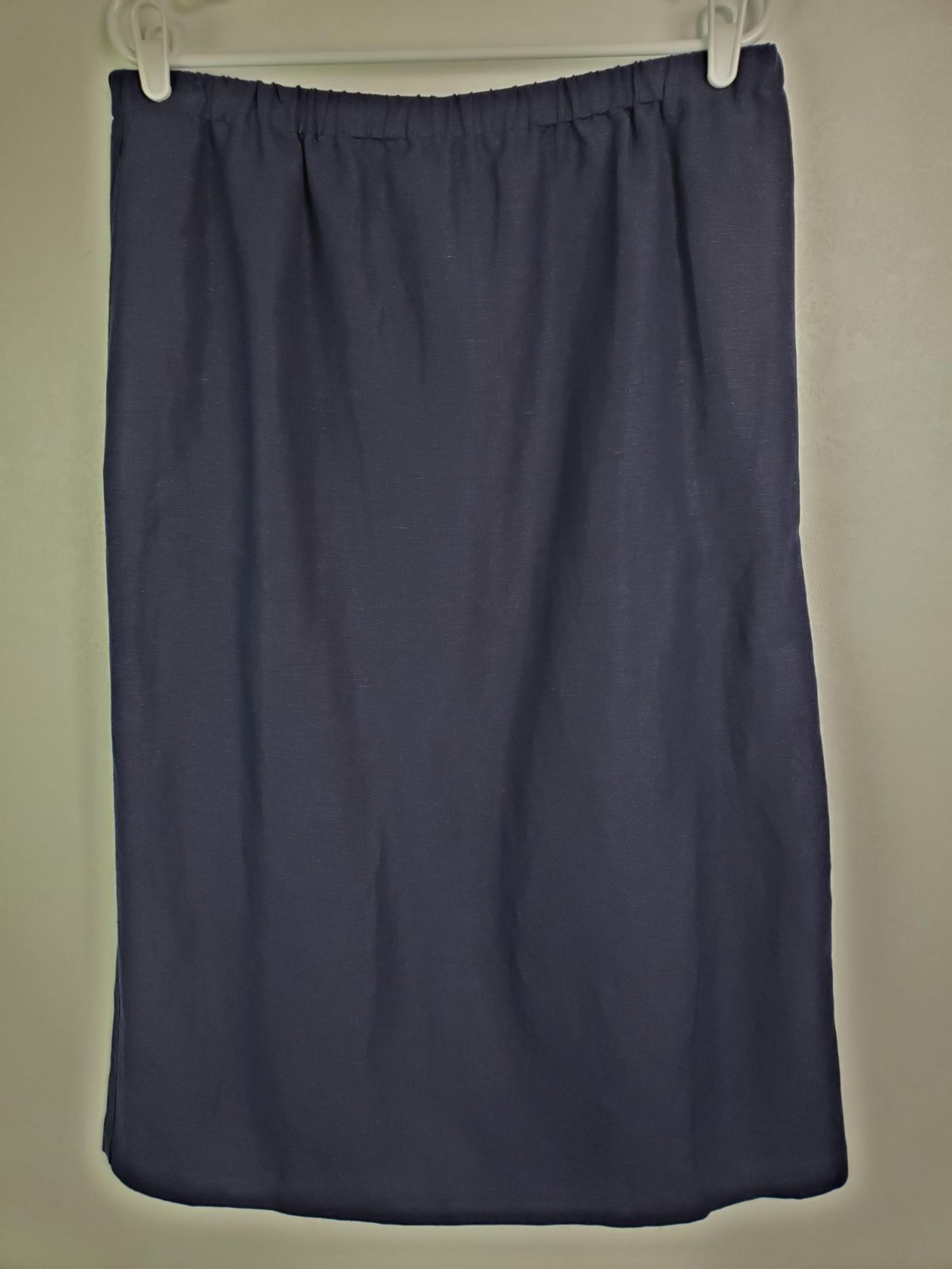 Woman Skirt Sz L