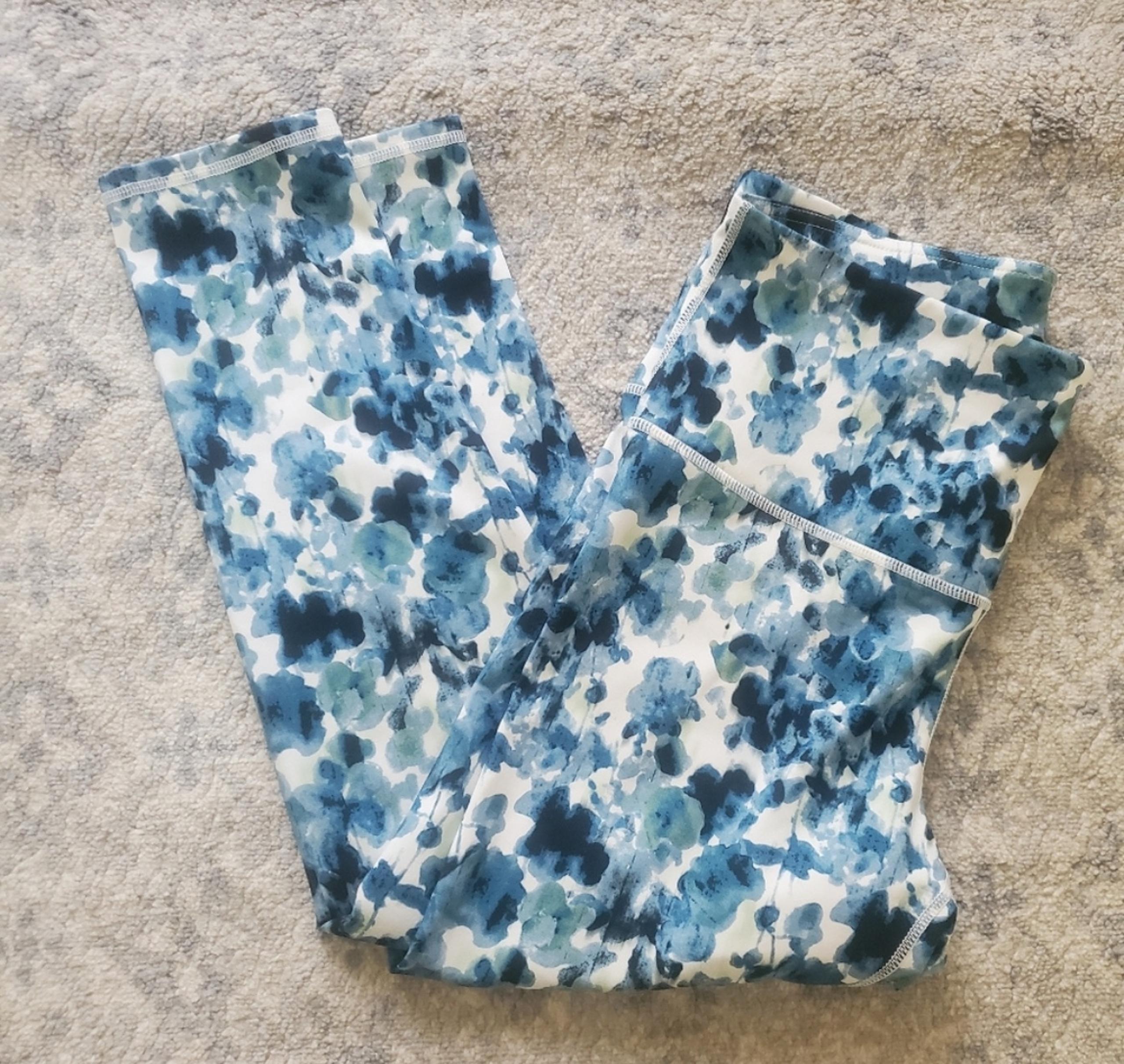 Gaiam White Blue Floral Print Comfort Stretch Womens Active Casual Leggings Med