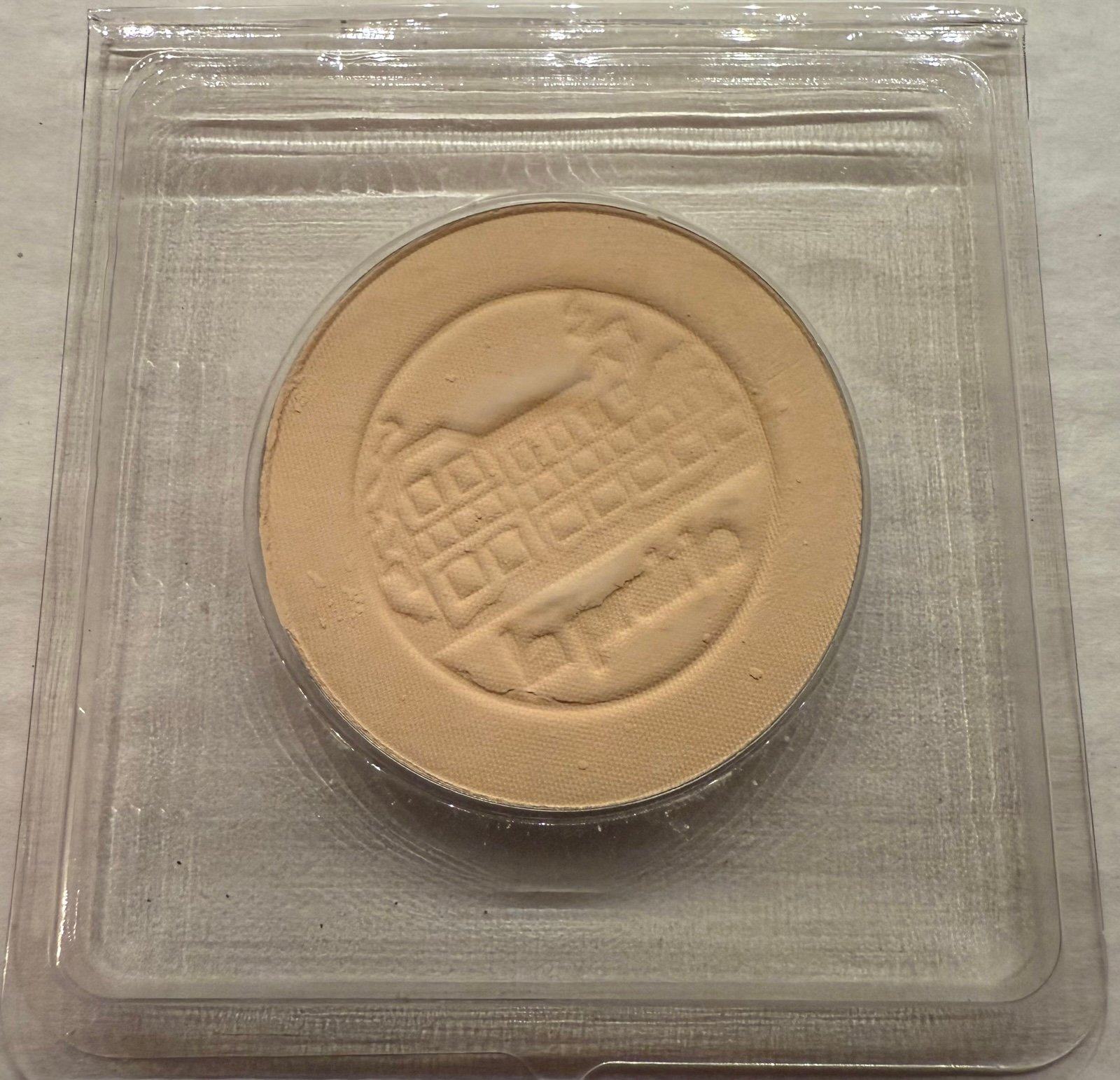 La prairie skin caviar powder foundation creme peche