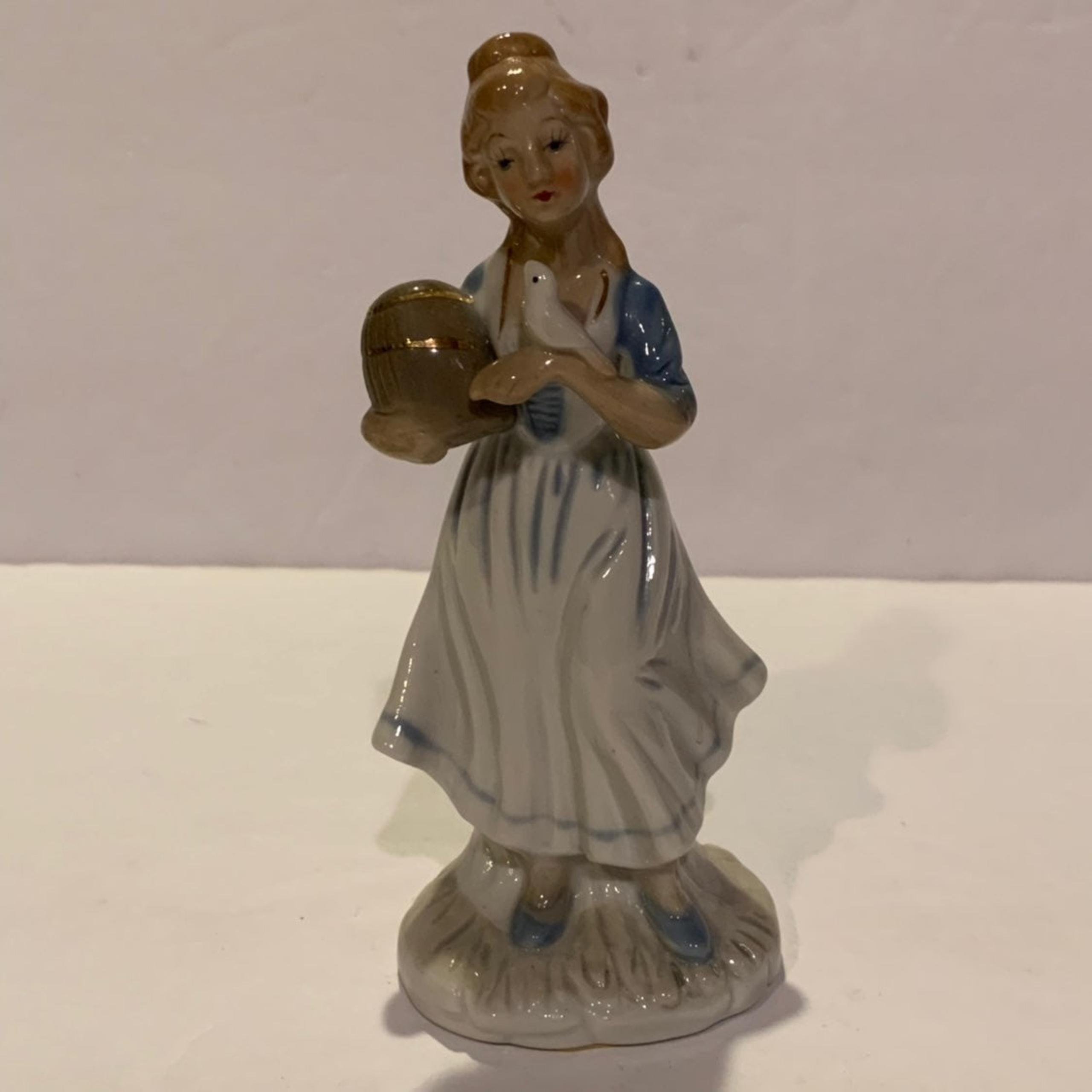 Vintage Victorian Woman Figurine