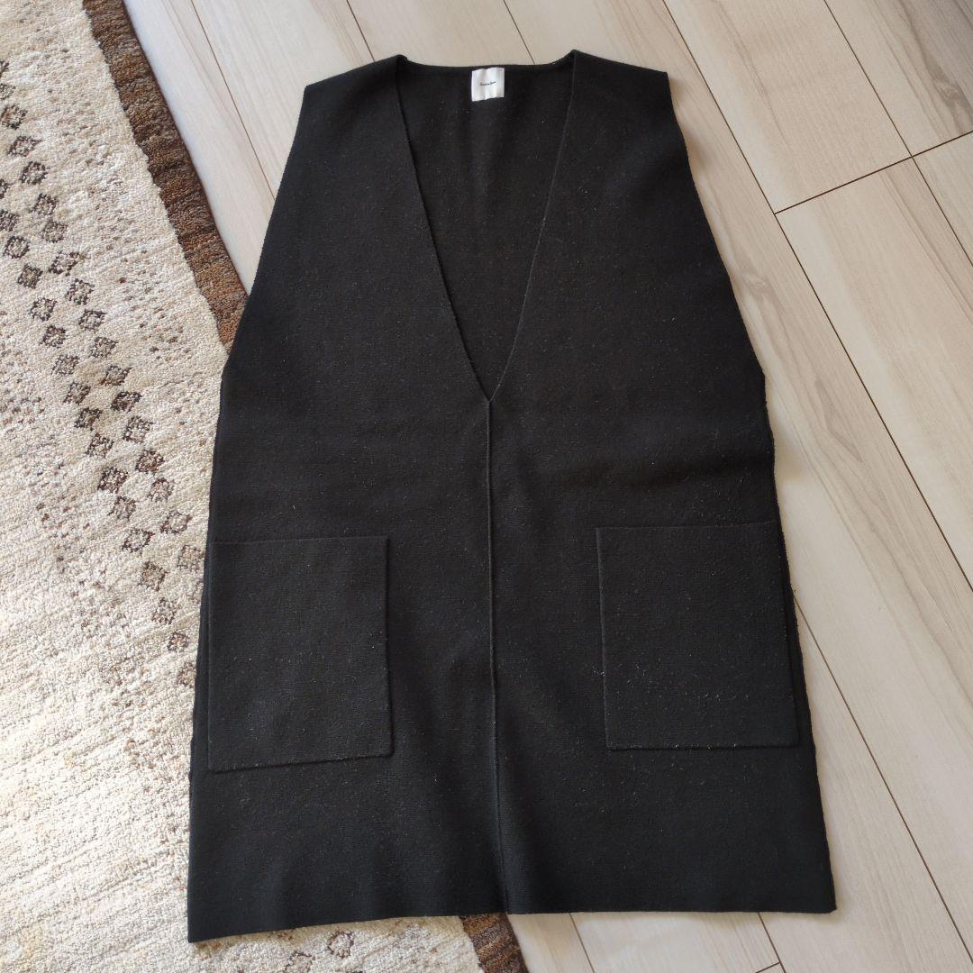 Spick & Span Sleeveless Knit Vest Black