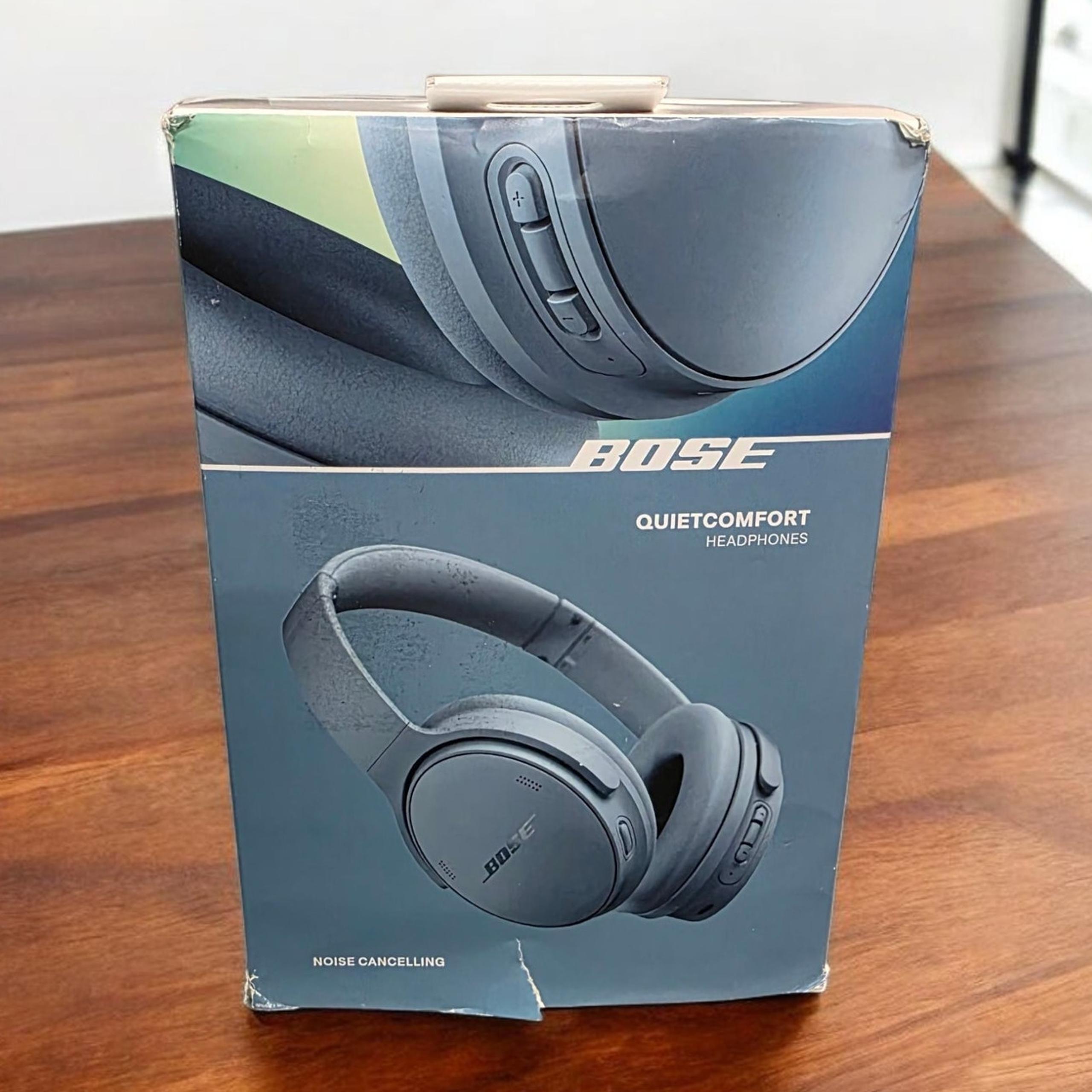 Bose QuietComfort Bluetooth Noise Cancelling Headphones in Blue Dusk