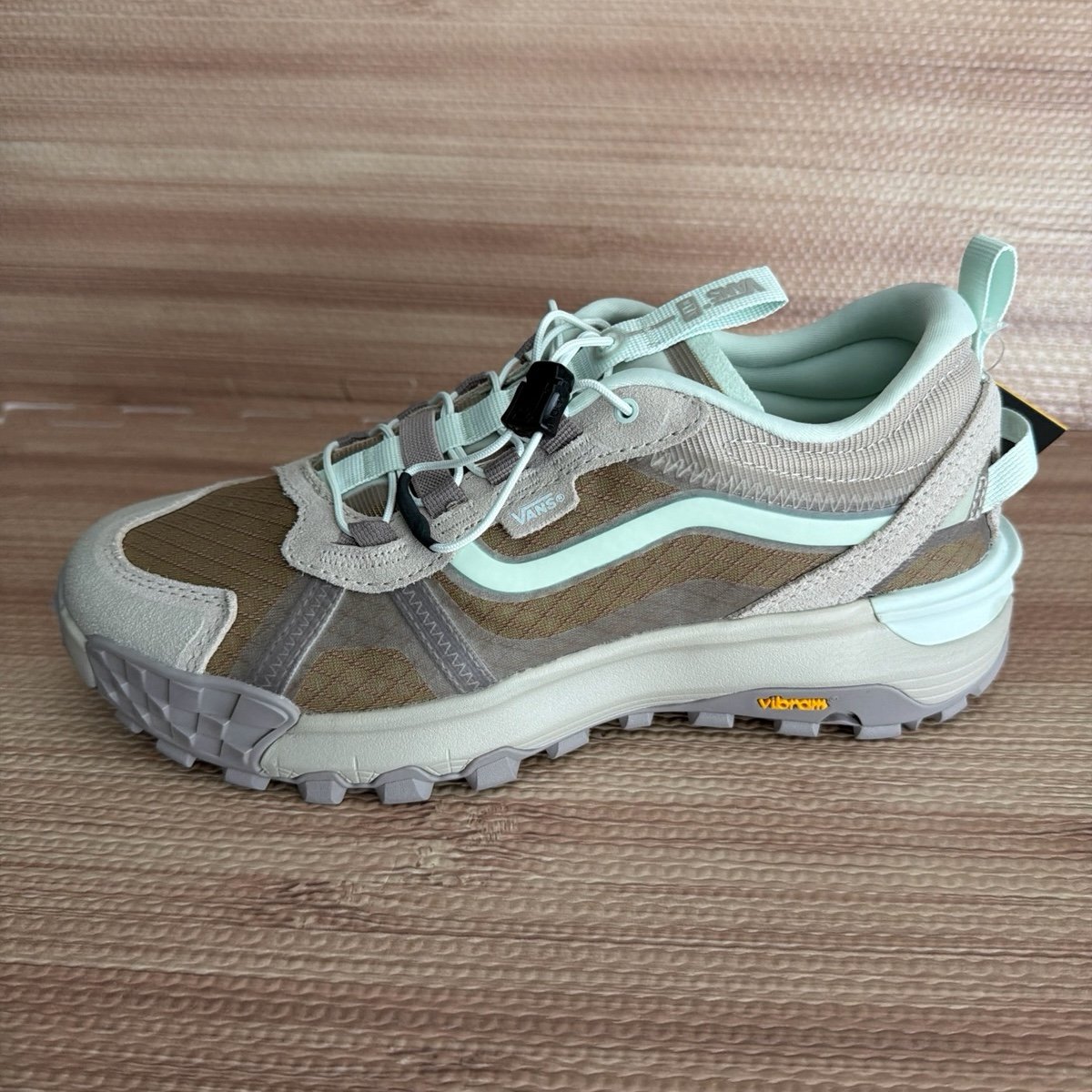 VANS Crosspath XC Shoe
All-Terrain, Water Repellent, Women’s Size 8