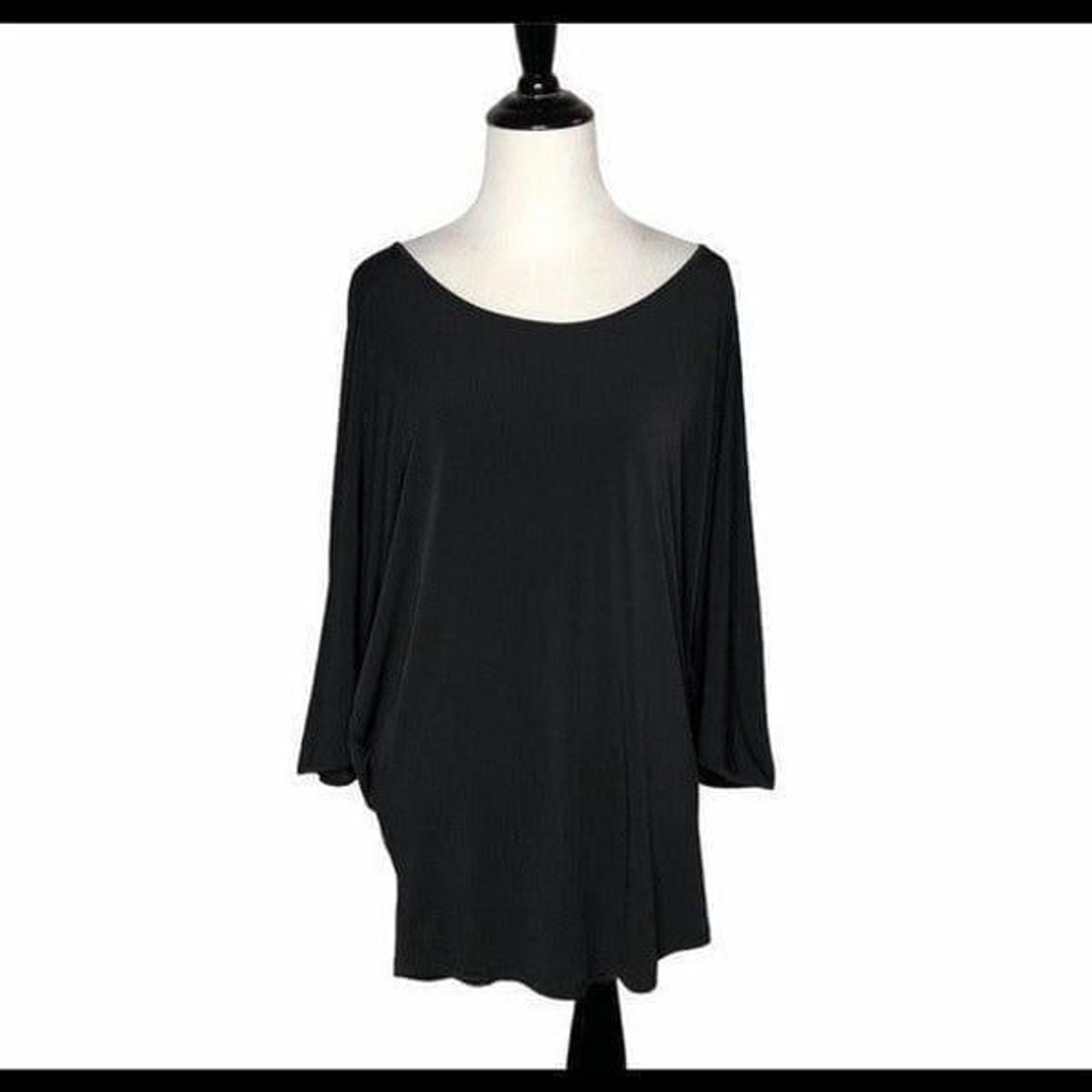 Ark & Co Crochet Cross Top Black Medium NWT