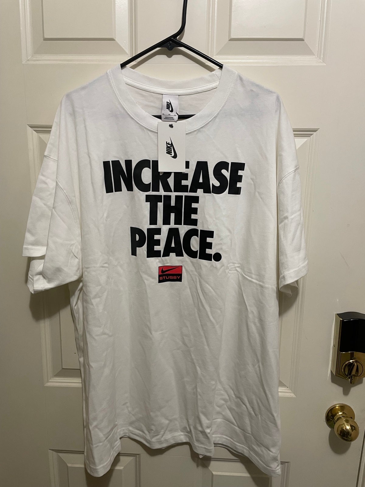★【STUSSY】★Nike x Stussy Increase The Peace T-Shir.t★ Nike x Stüssy T-Shirt. Nike JP