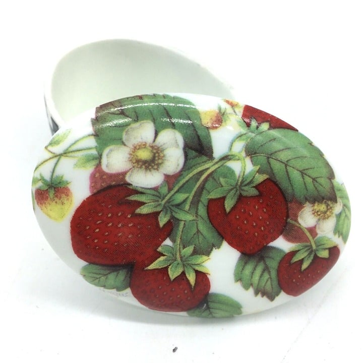 Crownford Giftware Corp Trinket Box Strawberries Oval England Fine Bone China