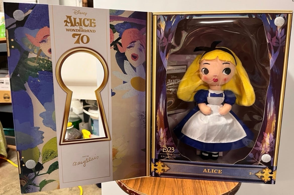 Disney Alice in Wonderland 70th anniversary doll set by Mary Blair!