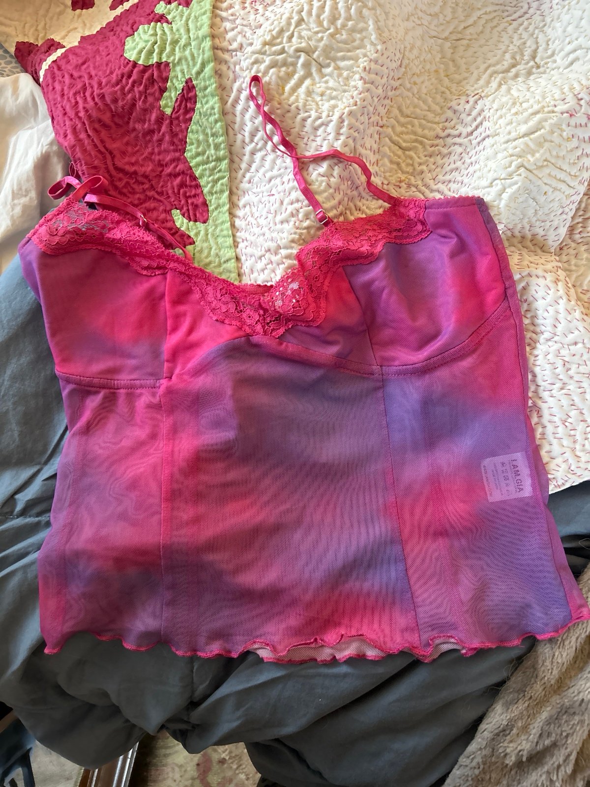 Like new cami iamgia